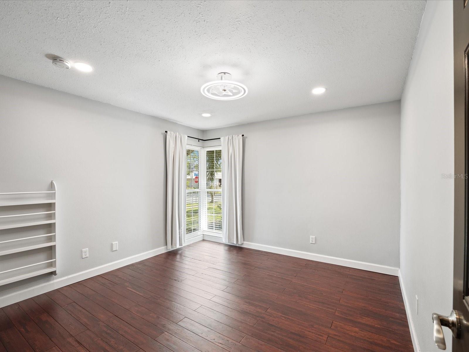 2842 LONG VIEW DR, CLEARWATER, FL, 33761