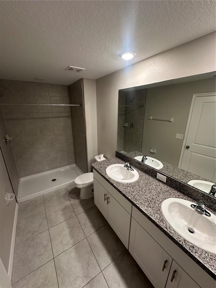 4431 GLOBE THISTLE DR, TAMPA, FL, 33619