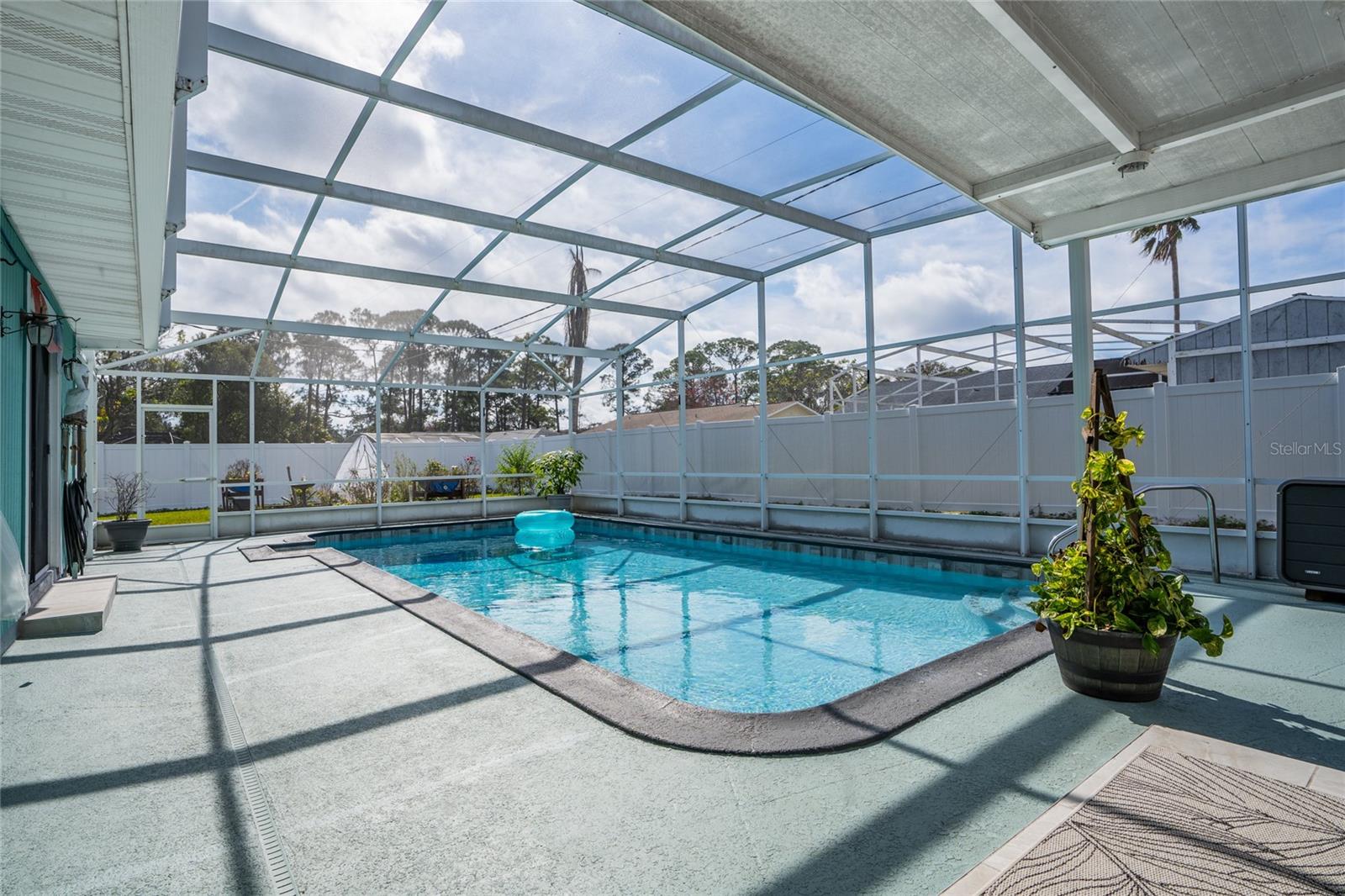 2720 QUEEN PALM DR, EDGEWATER, FL, 32141