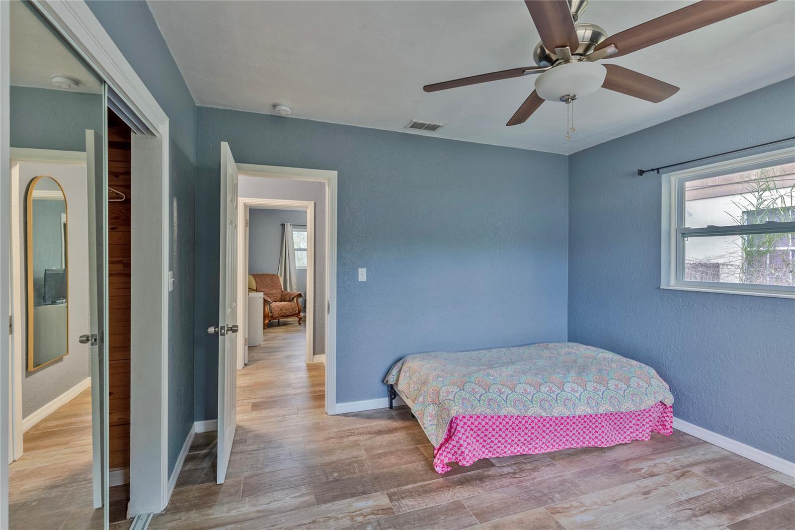 11927 RIVERHILLS DR, TEMPLE TERRACE, FL, 33617