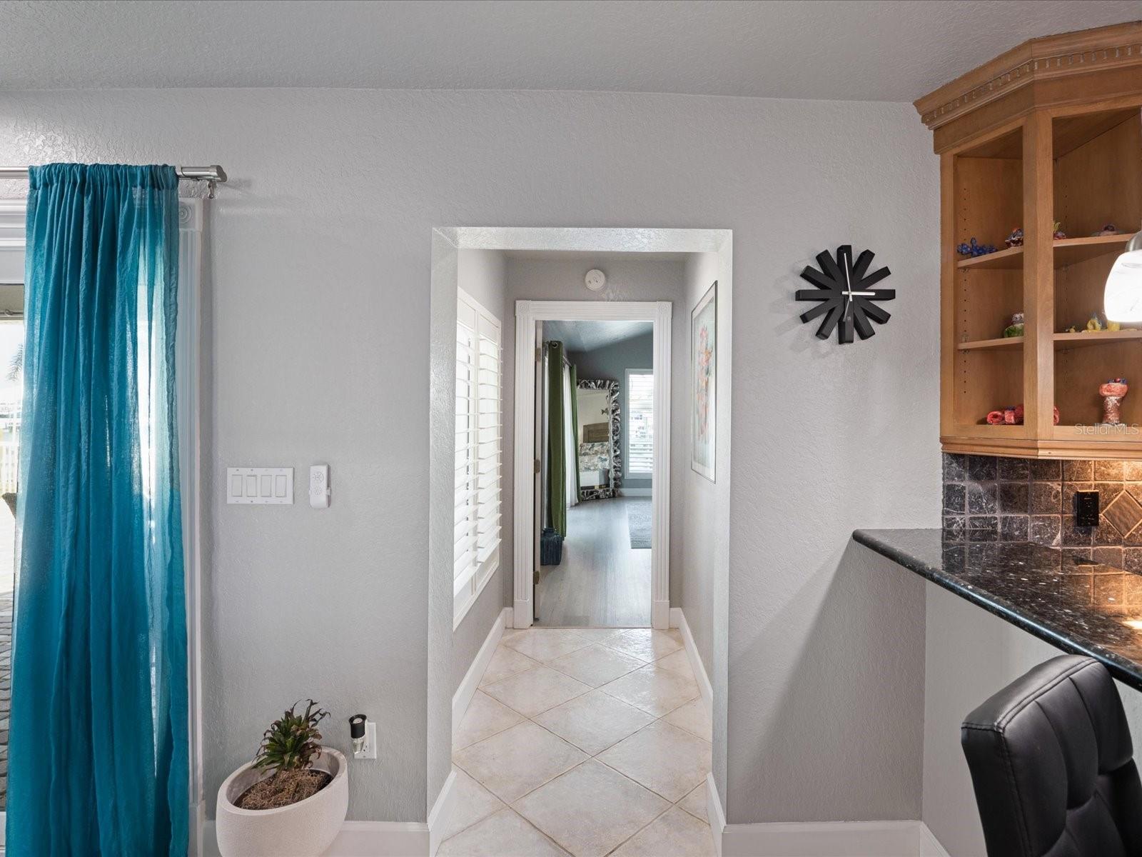 725 CAPRI BLVD, TREASURE ISLAND, FL, 33706