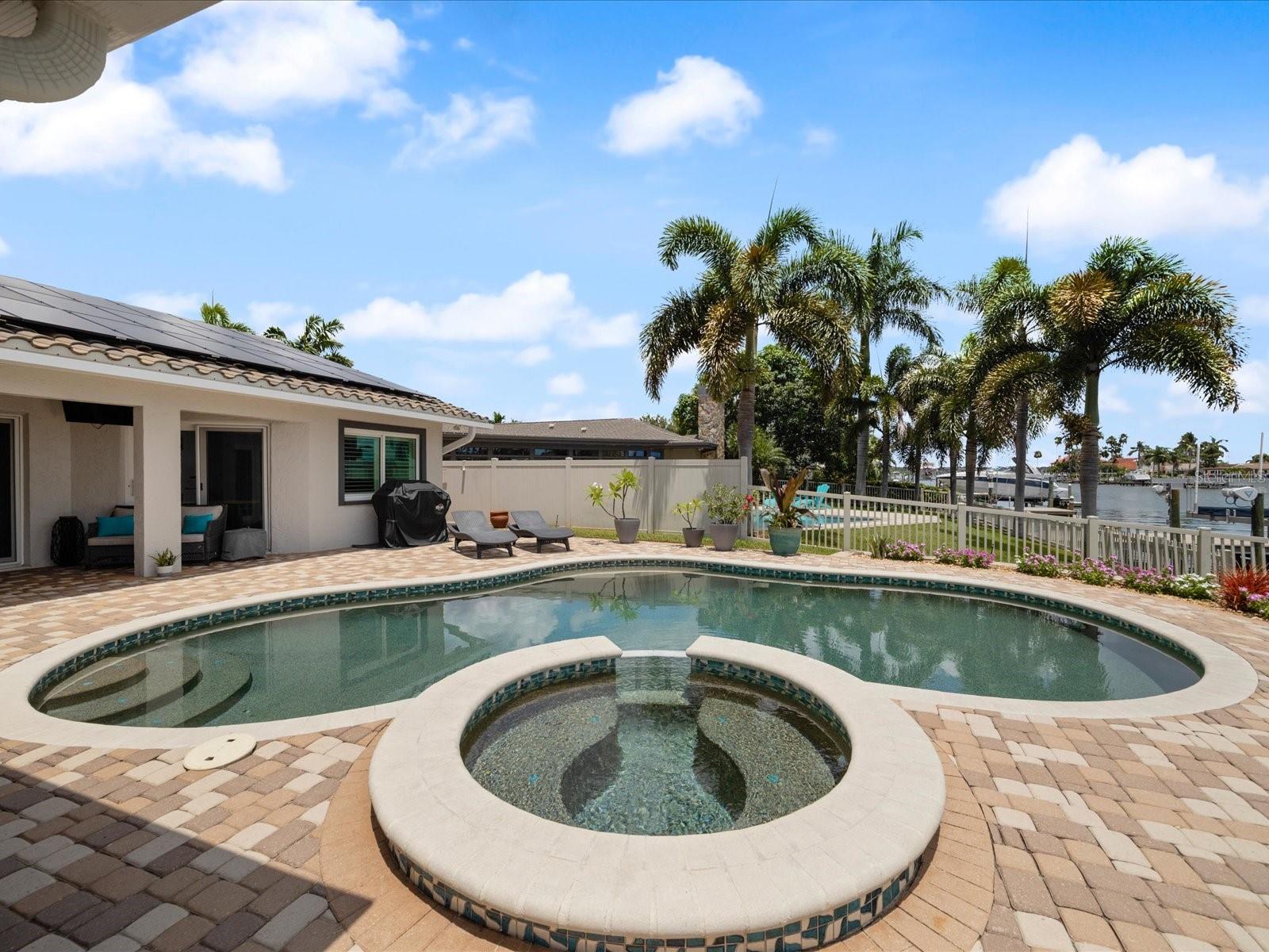 725 CAPRI BLVD, TREASURE ISLAND, FL, 33706