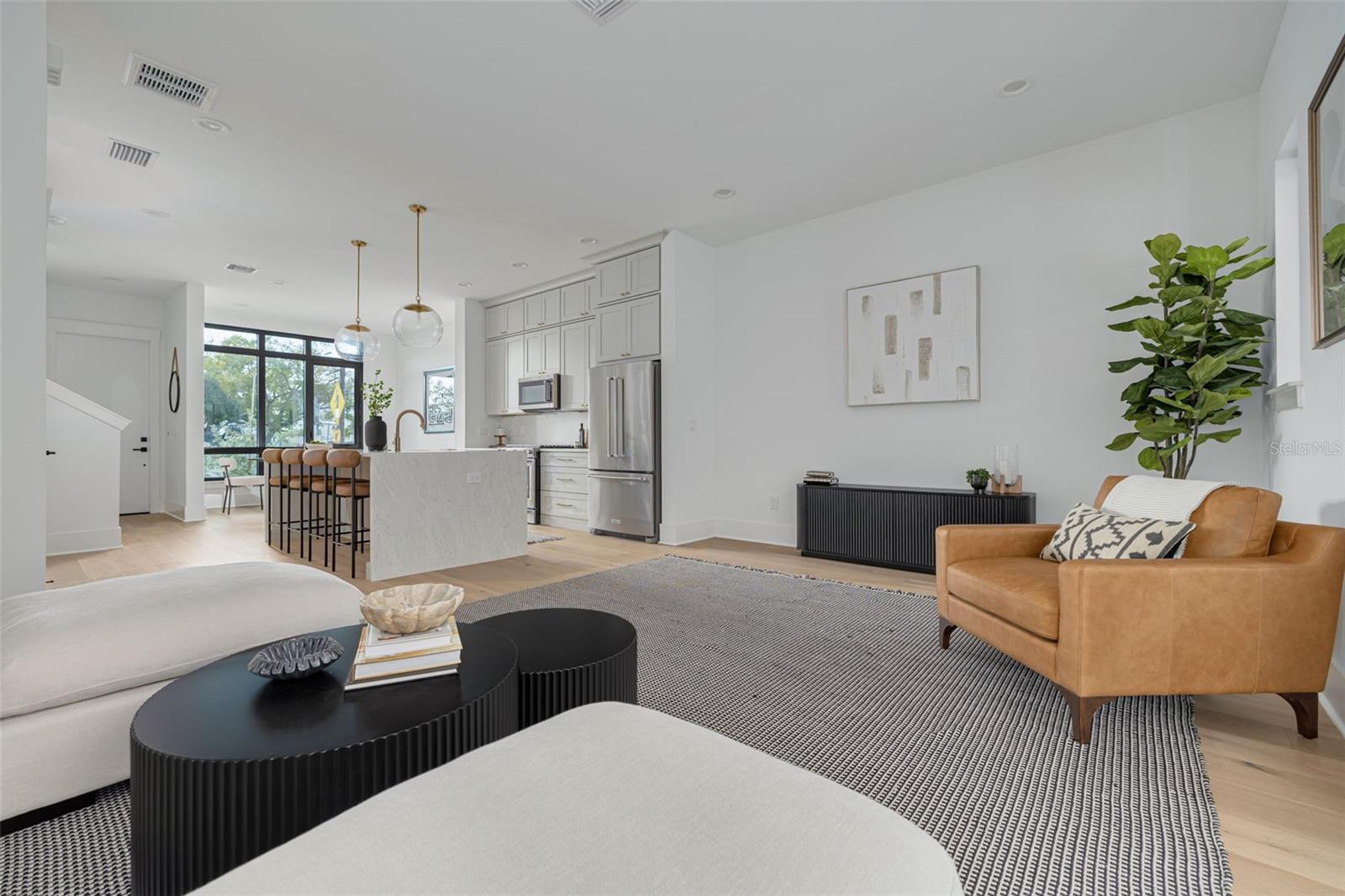 233 8TH ST N, ST PETERSBURG, FL, 33701