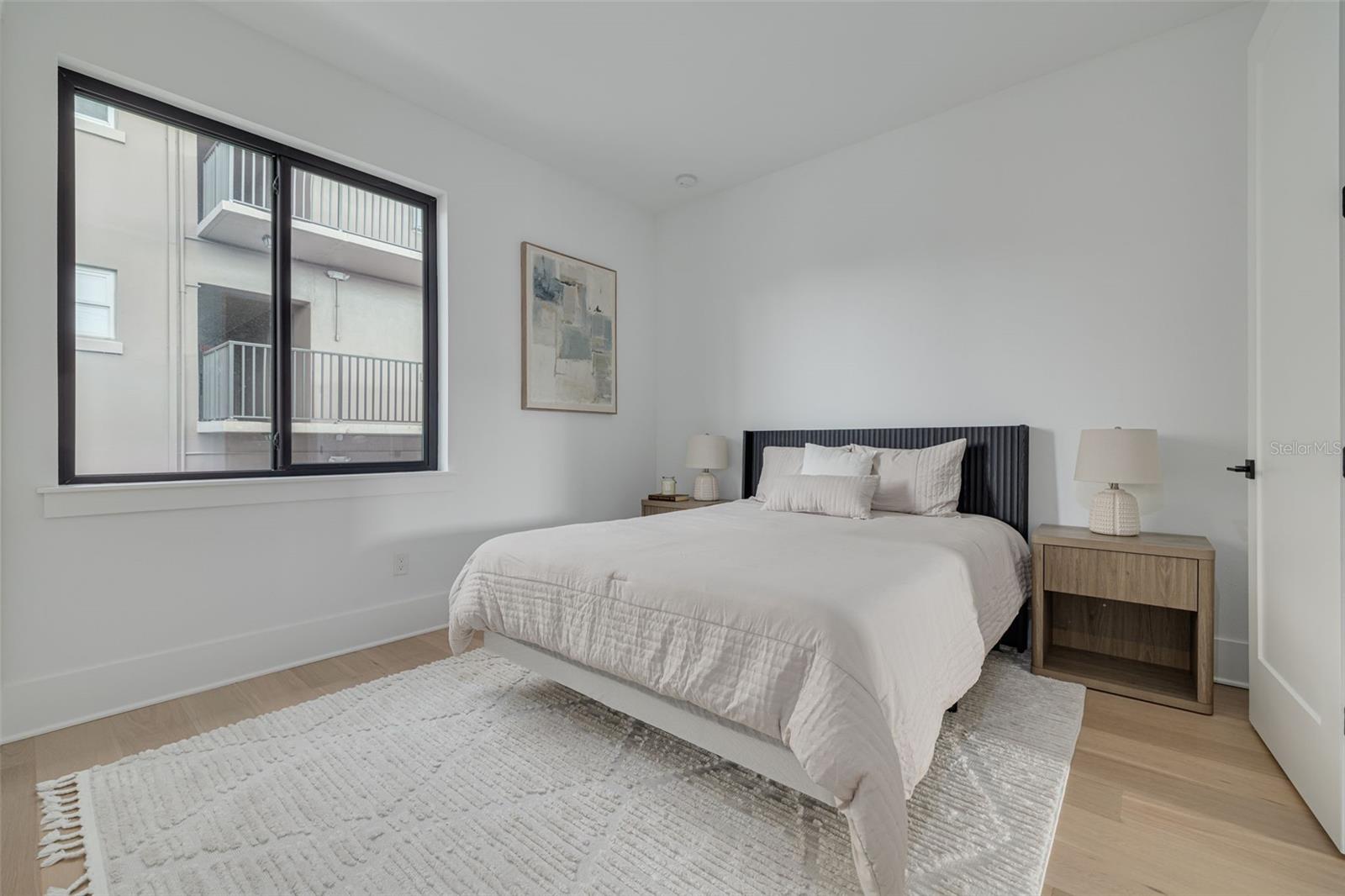 233 8TH ST N, ST PETERSBURG, FL, 33701