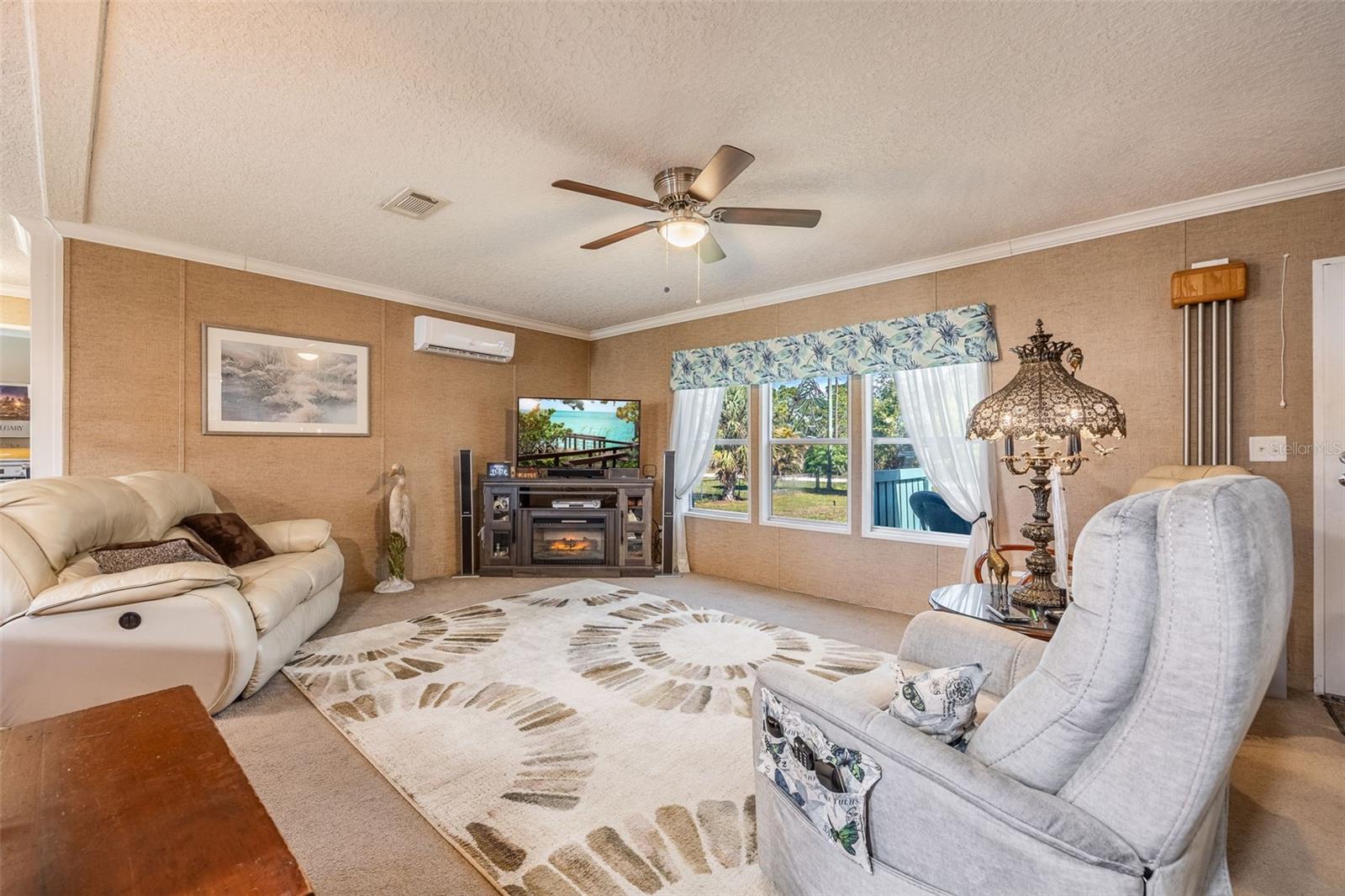 16085 BEGONIA DR, PUNTA GORDA, FL, 33955