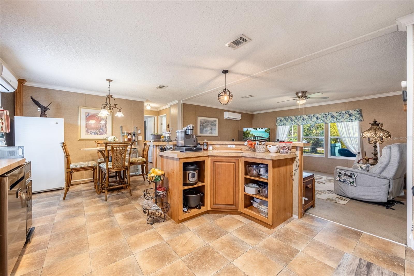 16085 BEGONIA DR, PUNTA GORDA, FL, 33955