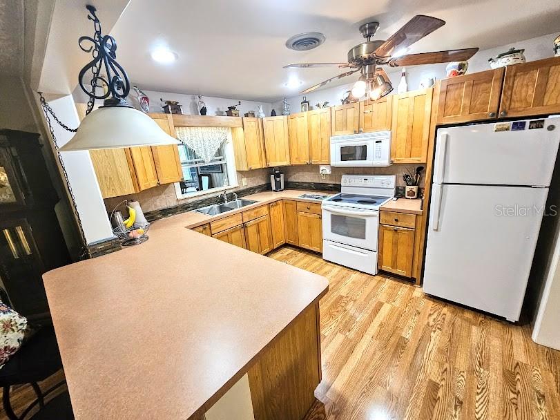 11046 54TH AVE N, ST PETERSBURG, FL, 33708