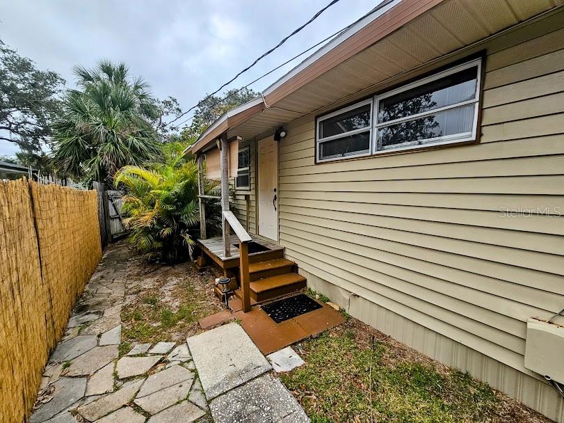 11046 54TH AVE N, ST PETERSBURG, FL, 33708