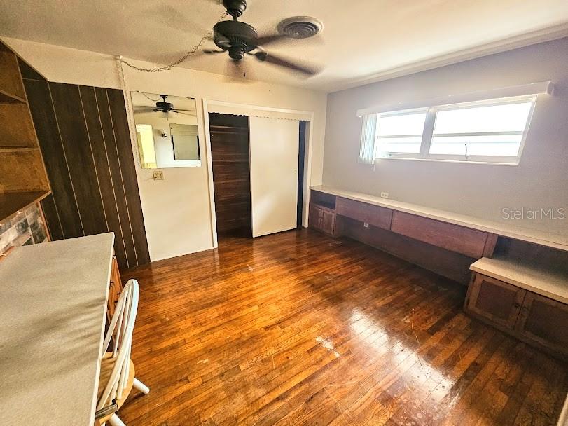 11046 54TH AVE N, ST PETERSBURG, FL, 33708