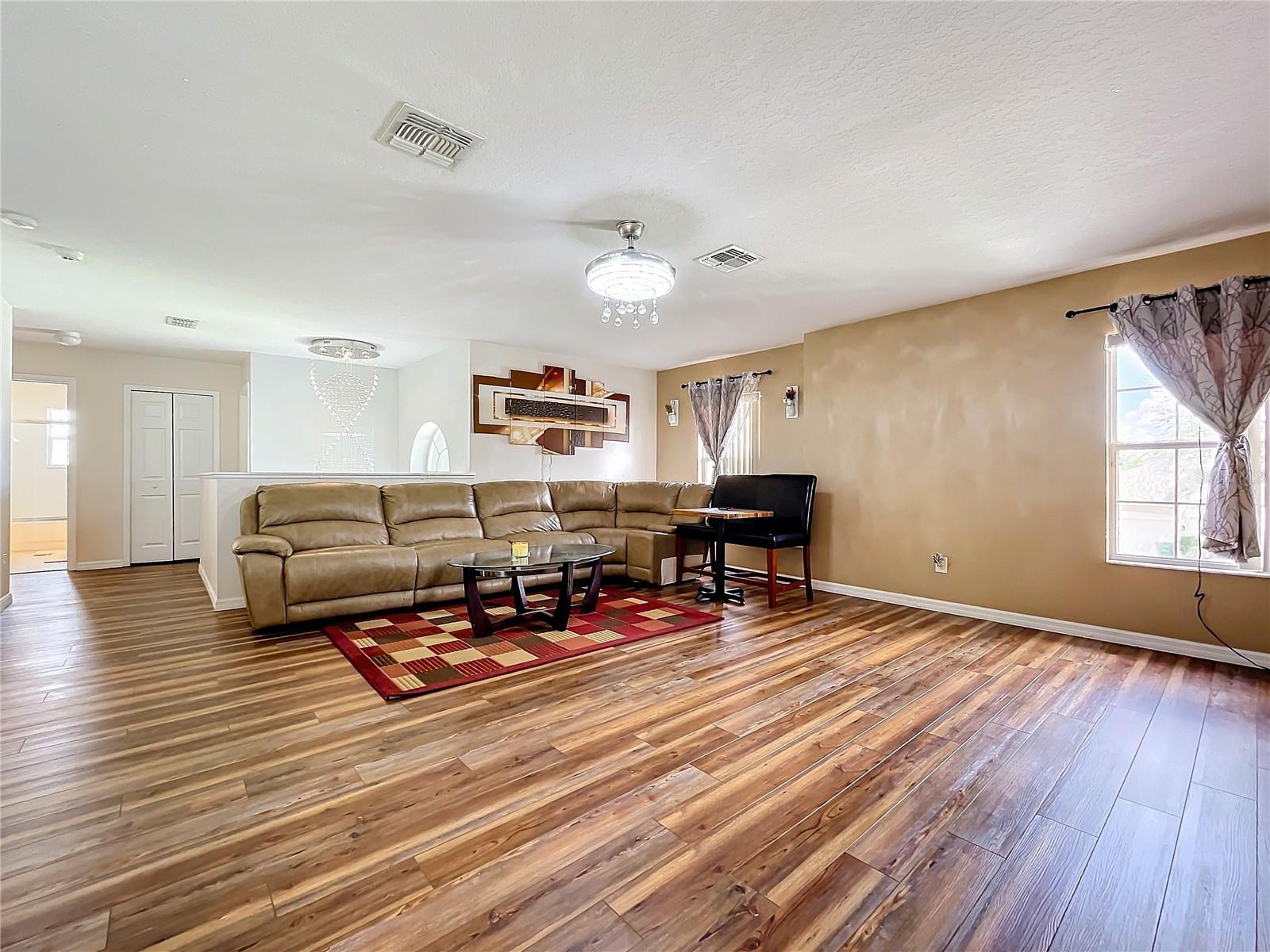 361 SPRING LEAP CIR, WINTER GARDEN, FL, 34787