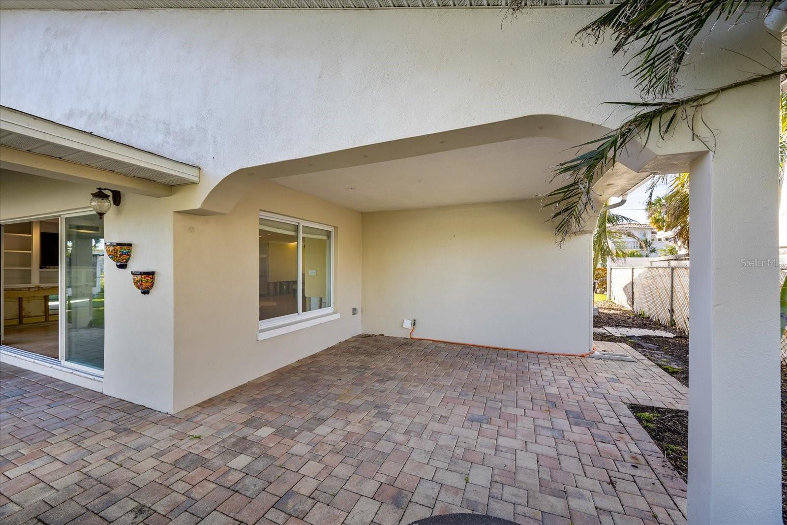 340 79TH ST S, ST PETERSBURG, FL, 33707