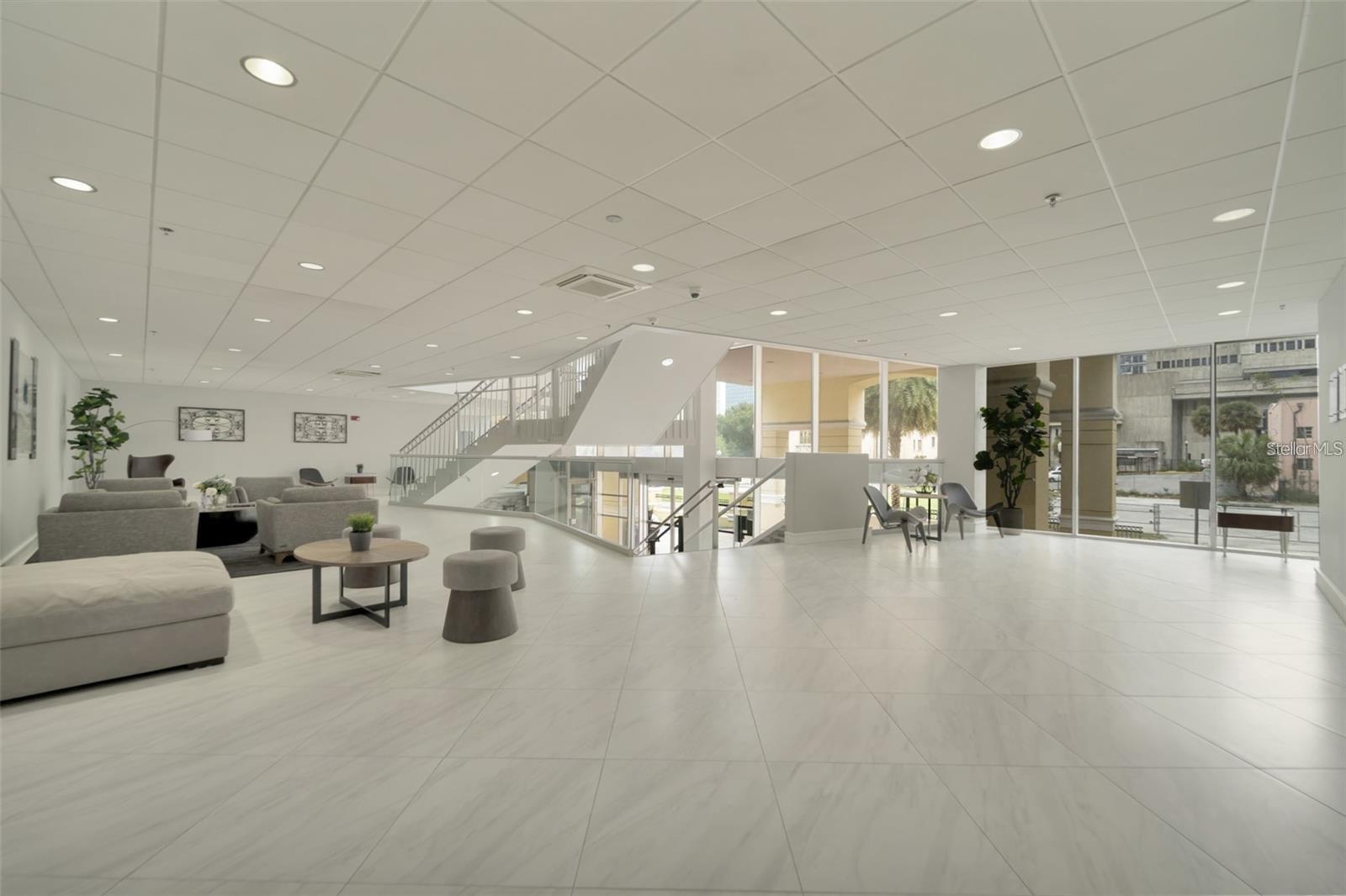 151 E WASHINGTON ST #PH3A, ORLANDO, FL, 32801