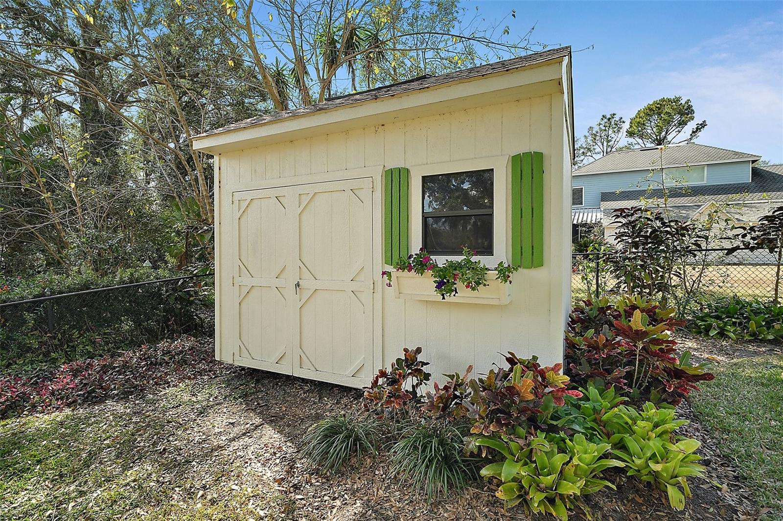 163 N CLAYTON ST, MOUNT DORA, FL, 32757