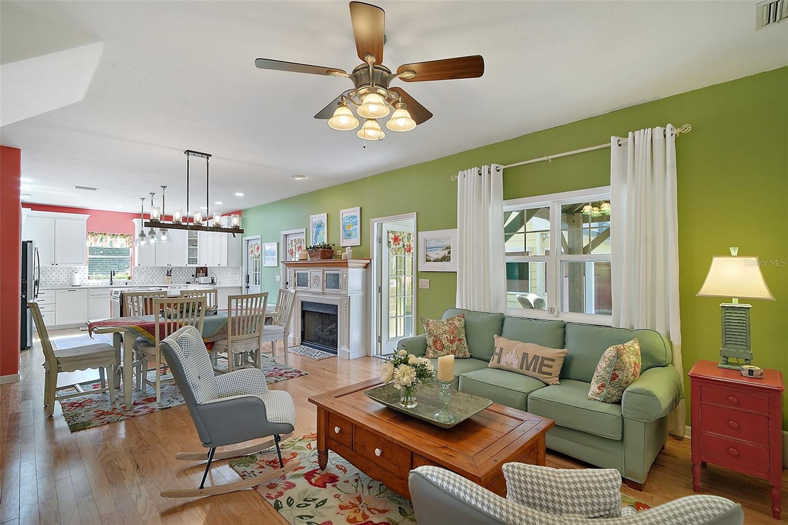 163 N CLAYTON ST, MOUNT DORA, FL, 32757