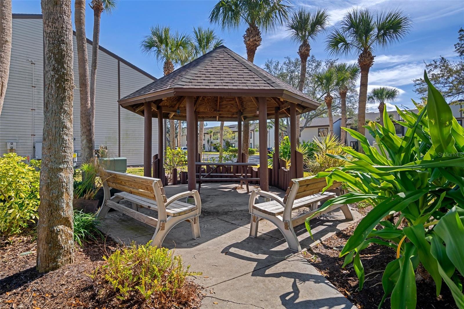 314 MOORINGS COVE DR, TARPON SPRINGS, FL, 34689