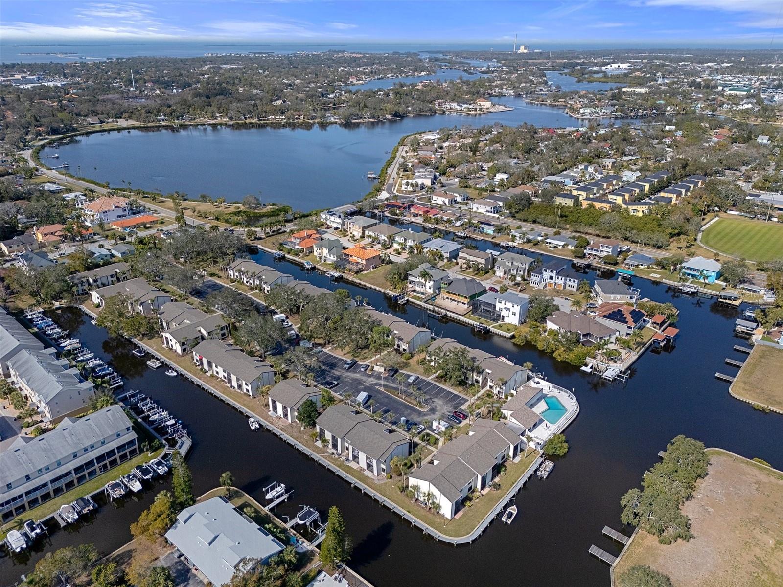 314 MOORINGS COVE DR, TARPON SPRINGS, FL, 34689