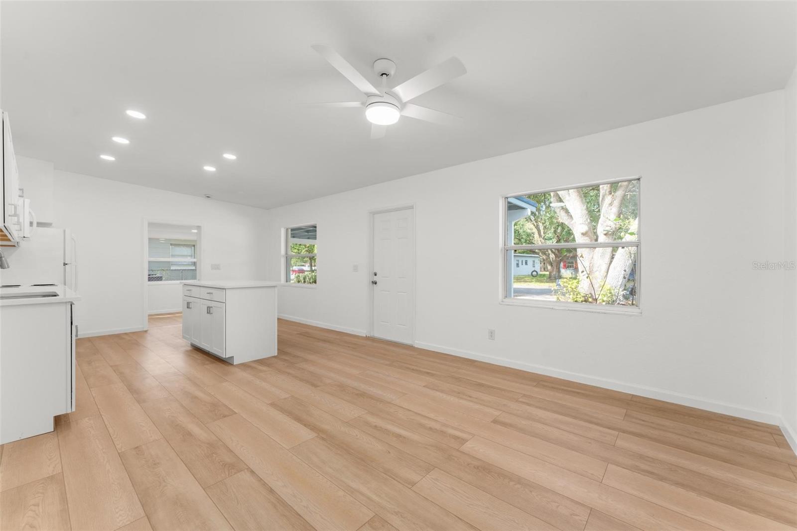 120 ANDERSON CIR, SANFORD, FL, 32771