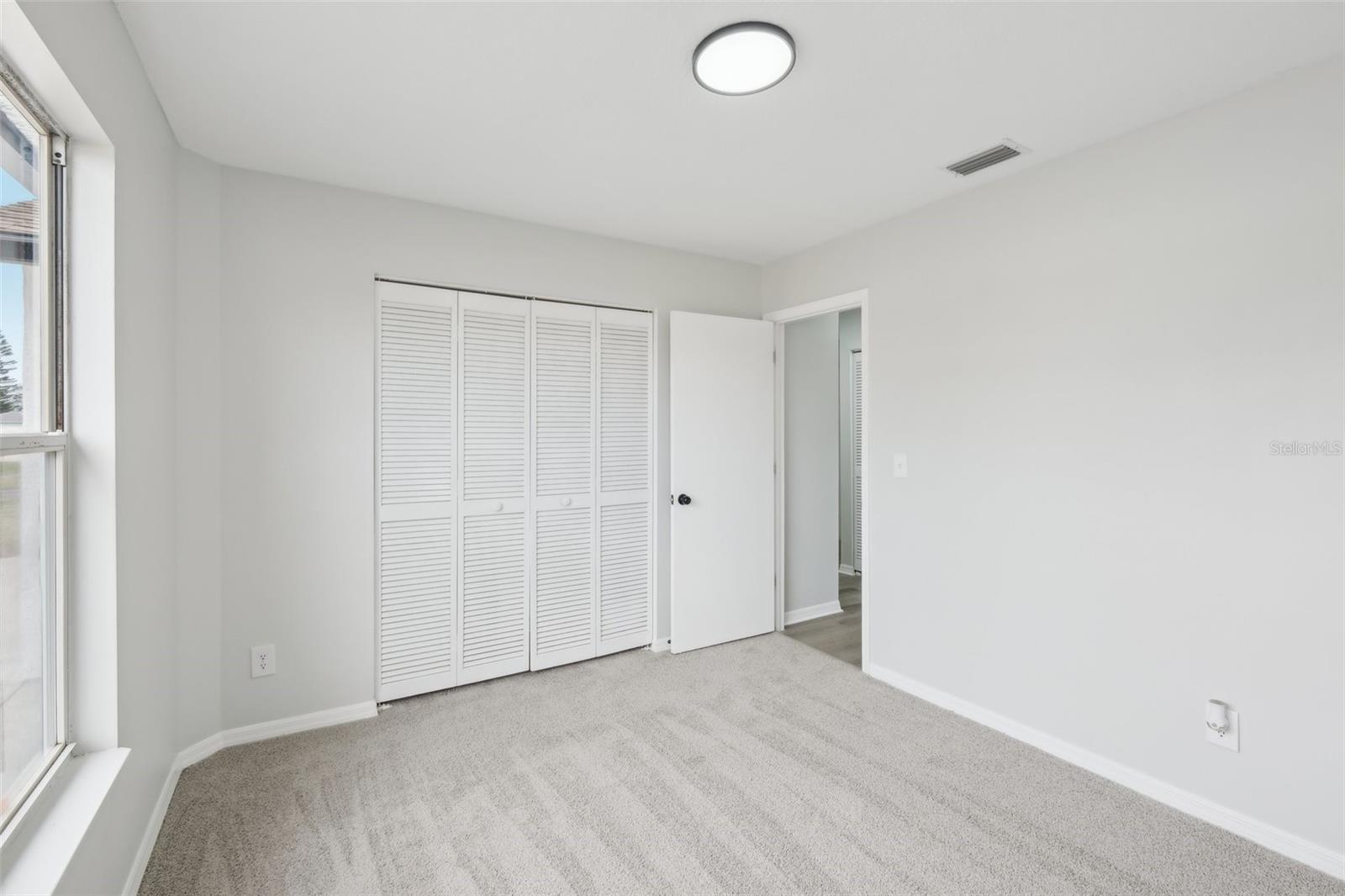 1055 9TH SQ, VERO BEACH, FL, 32960