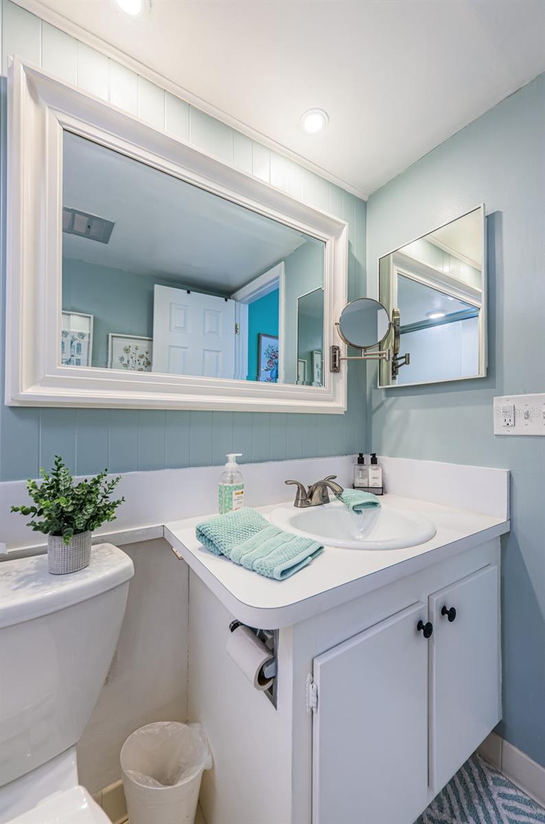 4725 COVE CIR #211, ST PETERSBURG, FL, 33708