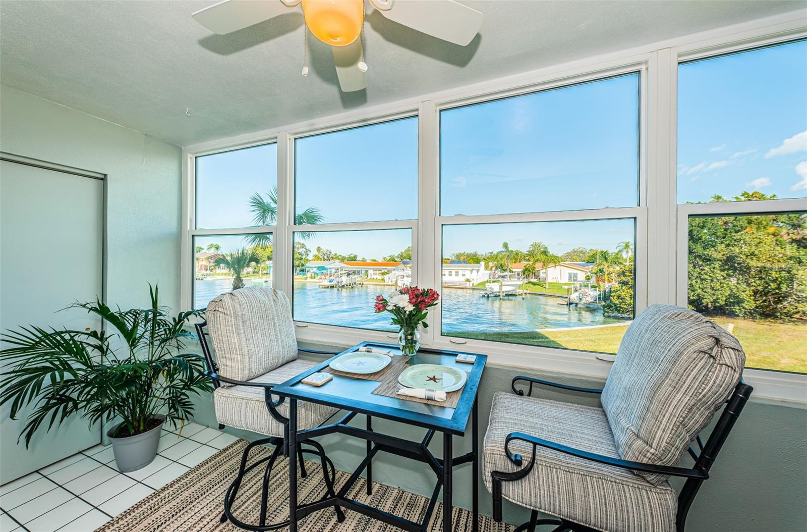 4725 COVE CIR #211, ST PETERSBURG, FL, 33708