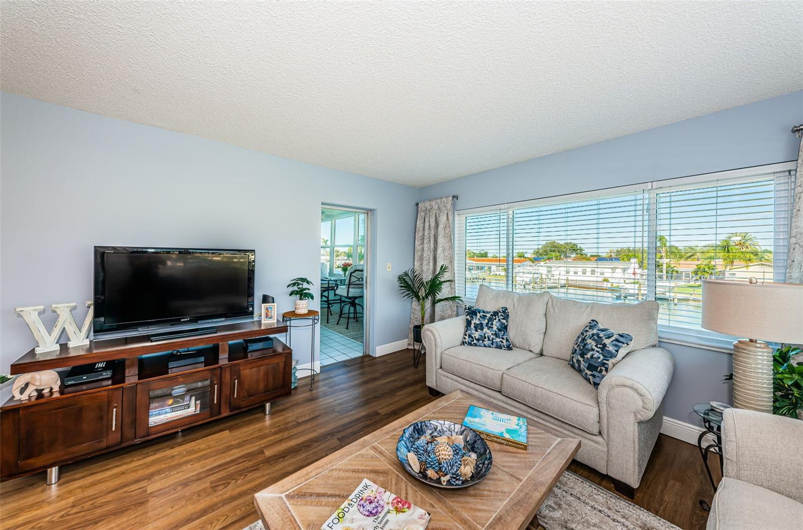 4725 COVE CIR #211, ST PETERSBURG, FL, 33708