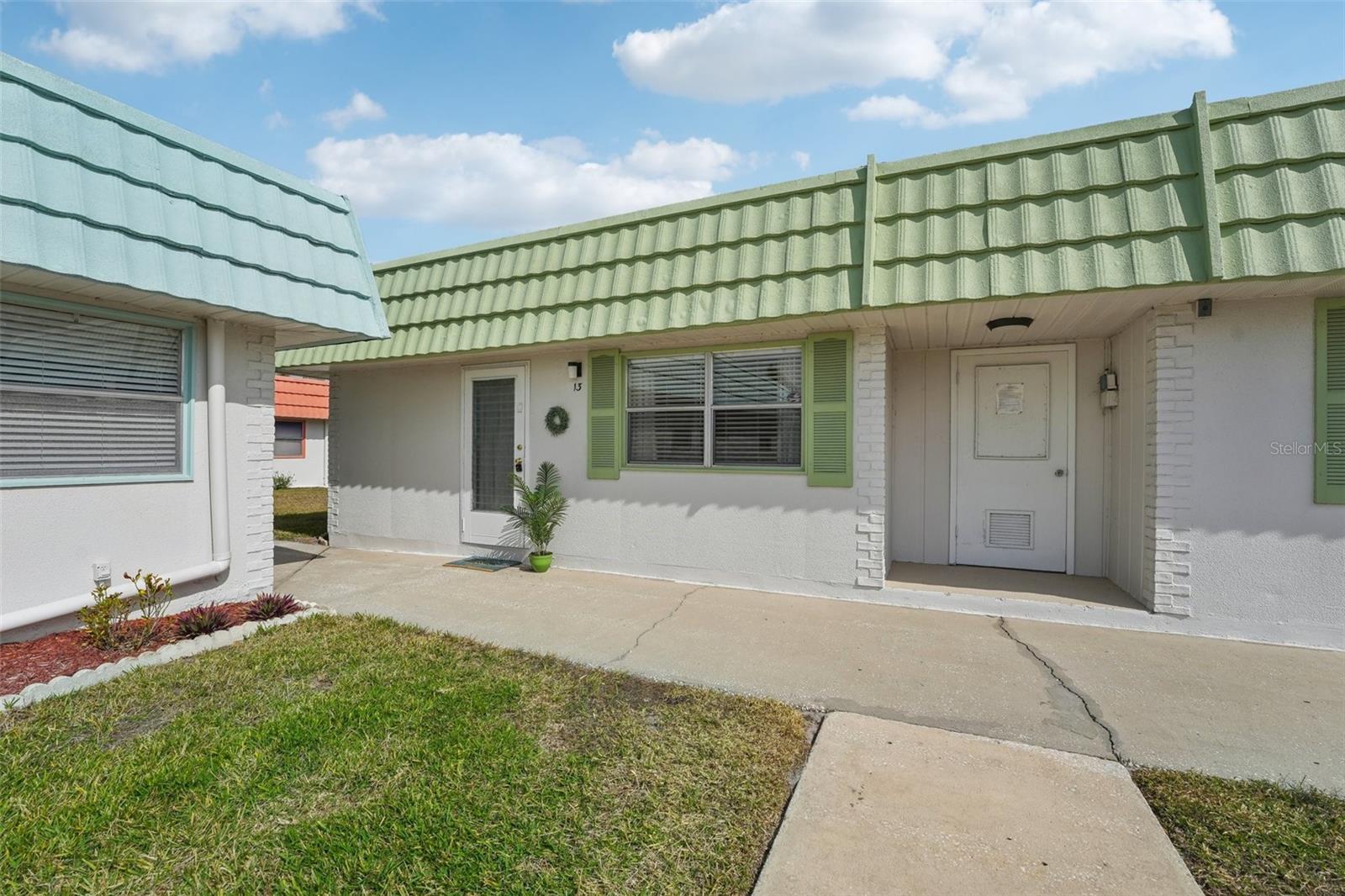 1802 BEDFORD LN #13, SUN CITY CENTER, FL, 33573
