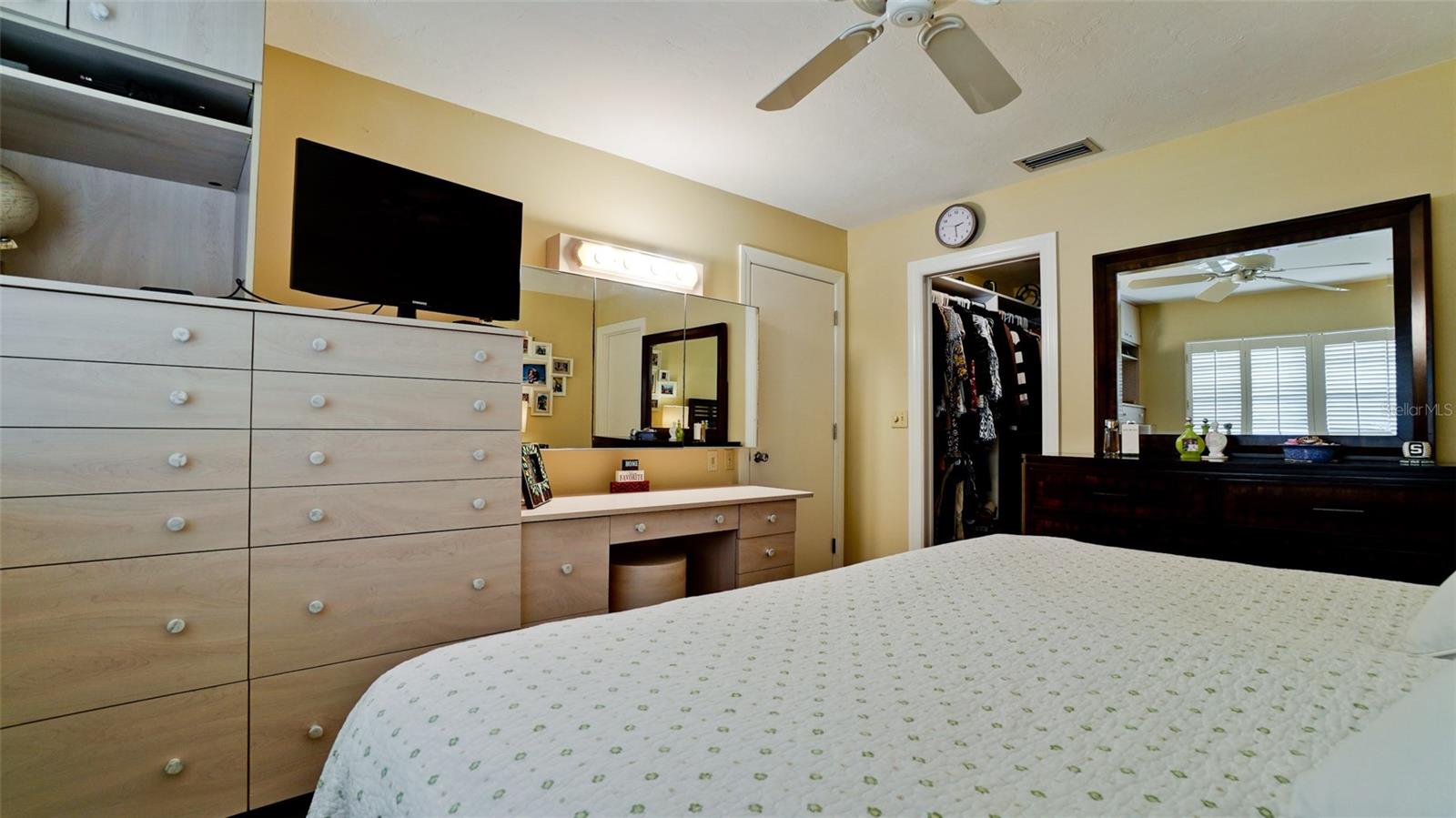 6405 AUBURN AVE #8, BRADENTON, FL, 34207