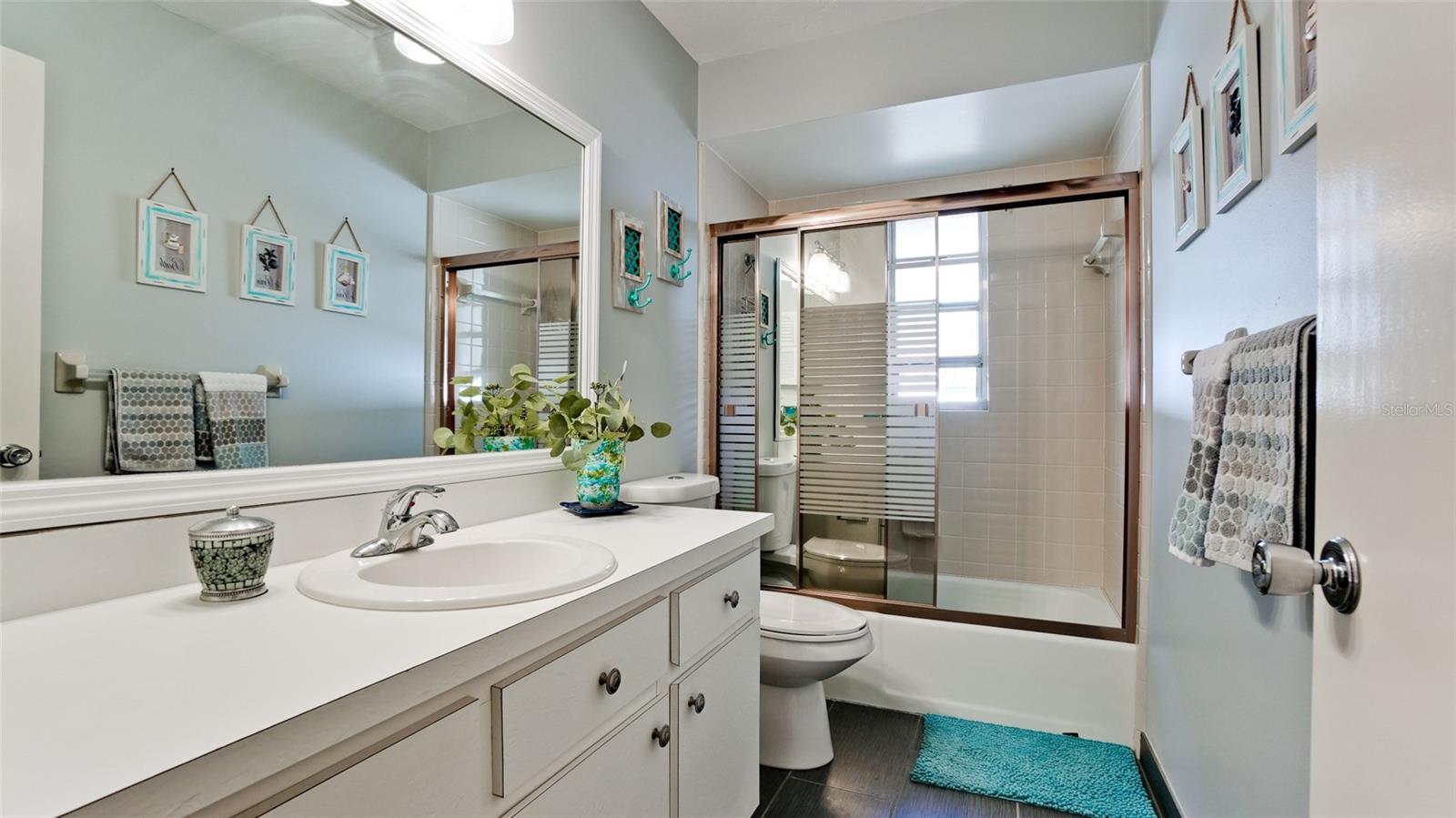 6405 AUBURN AVE #8, BRADENTON, FL, 34207