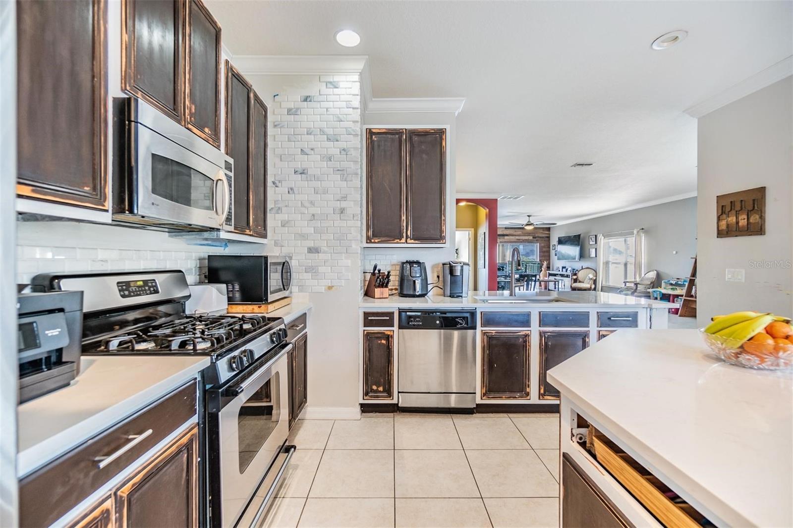 9109 OAK PRIDE CT, TAMPA, FL, 33647