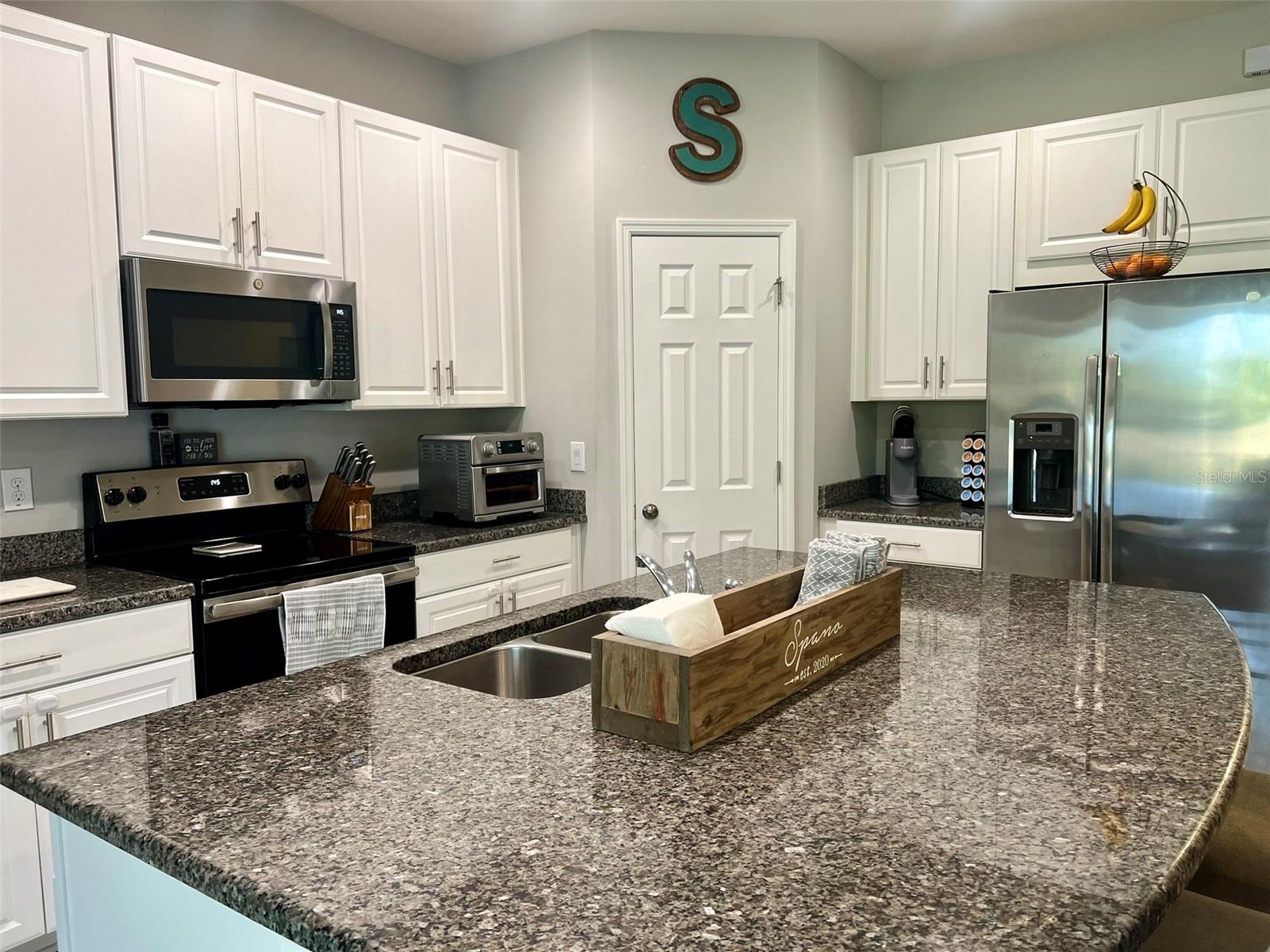 7106 GRAND ELM DR, RIVERVIEW, FL, 33578