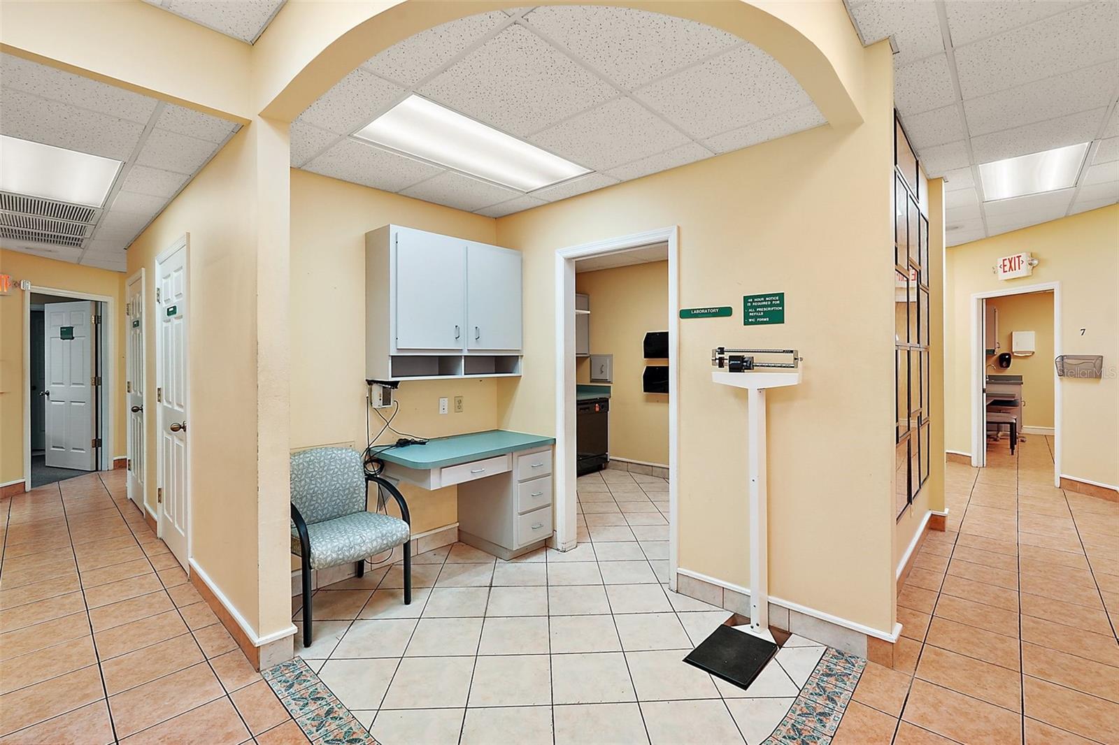 1414 E MAIN ST, LEESBURG, FL, 34748