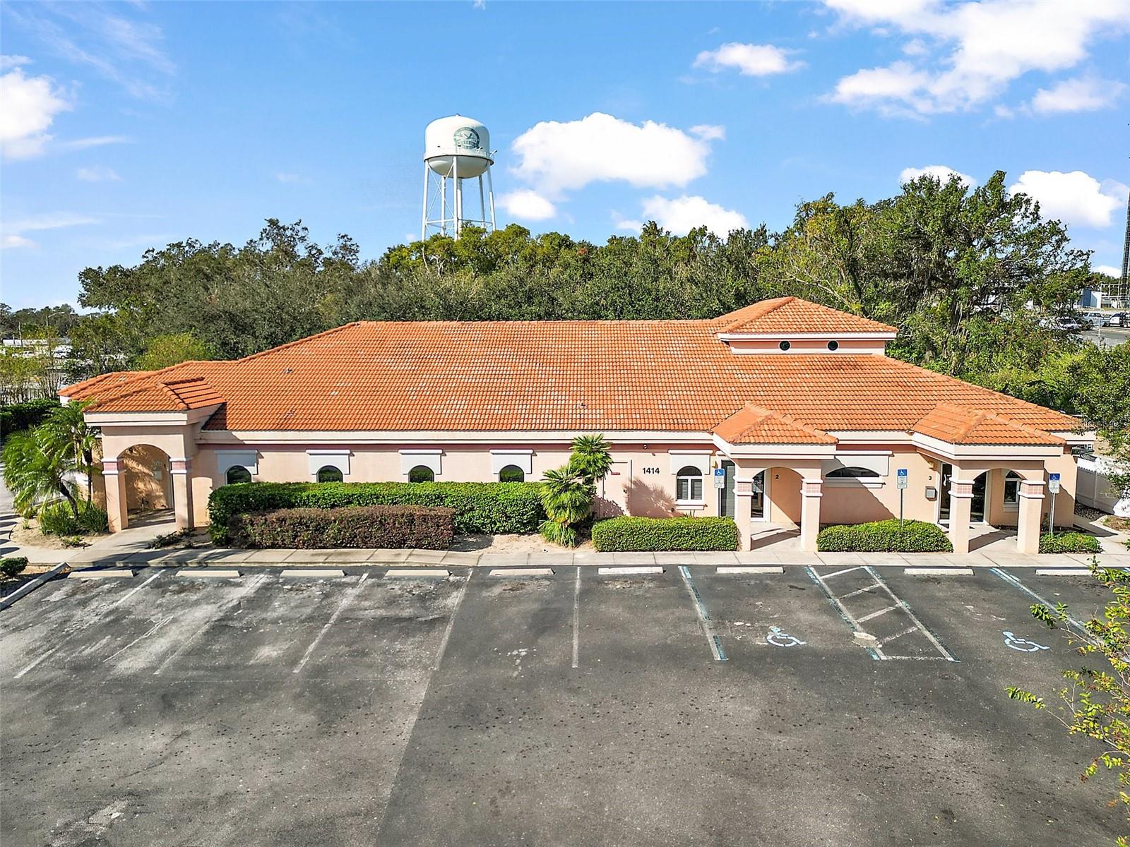 1414 E MAIN ST, LEESBURG, FL, 34748