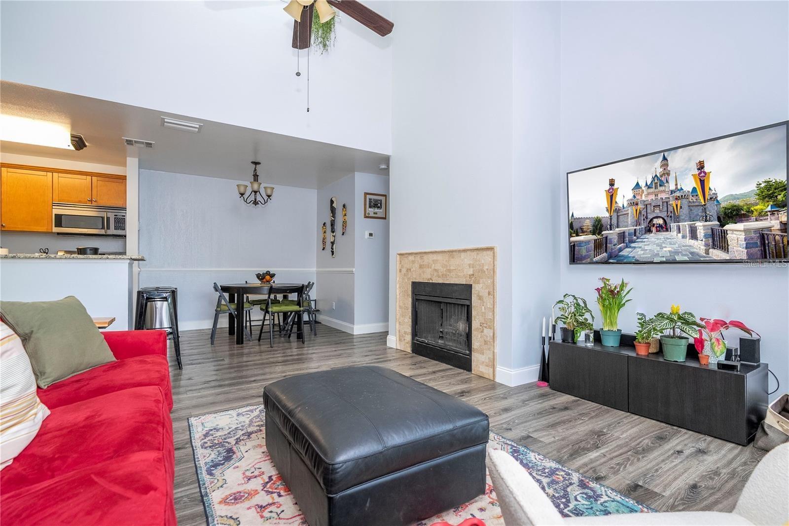 6142 WESTGATE DR #303, ORLANDO, FL, 32835