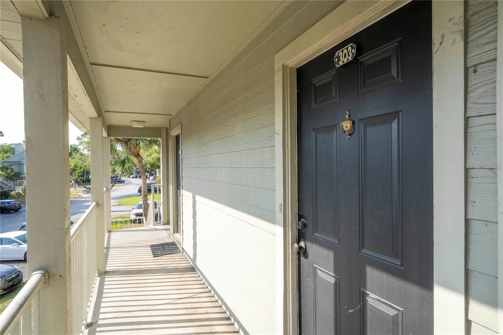 6142 WESTGATE DR #303, ORLANDO, FL, 32835