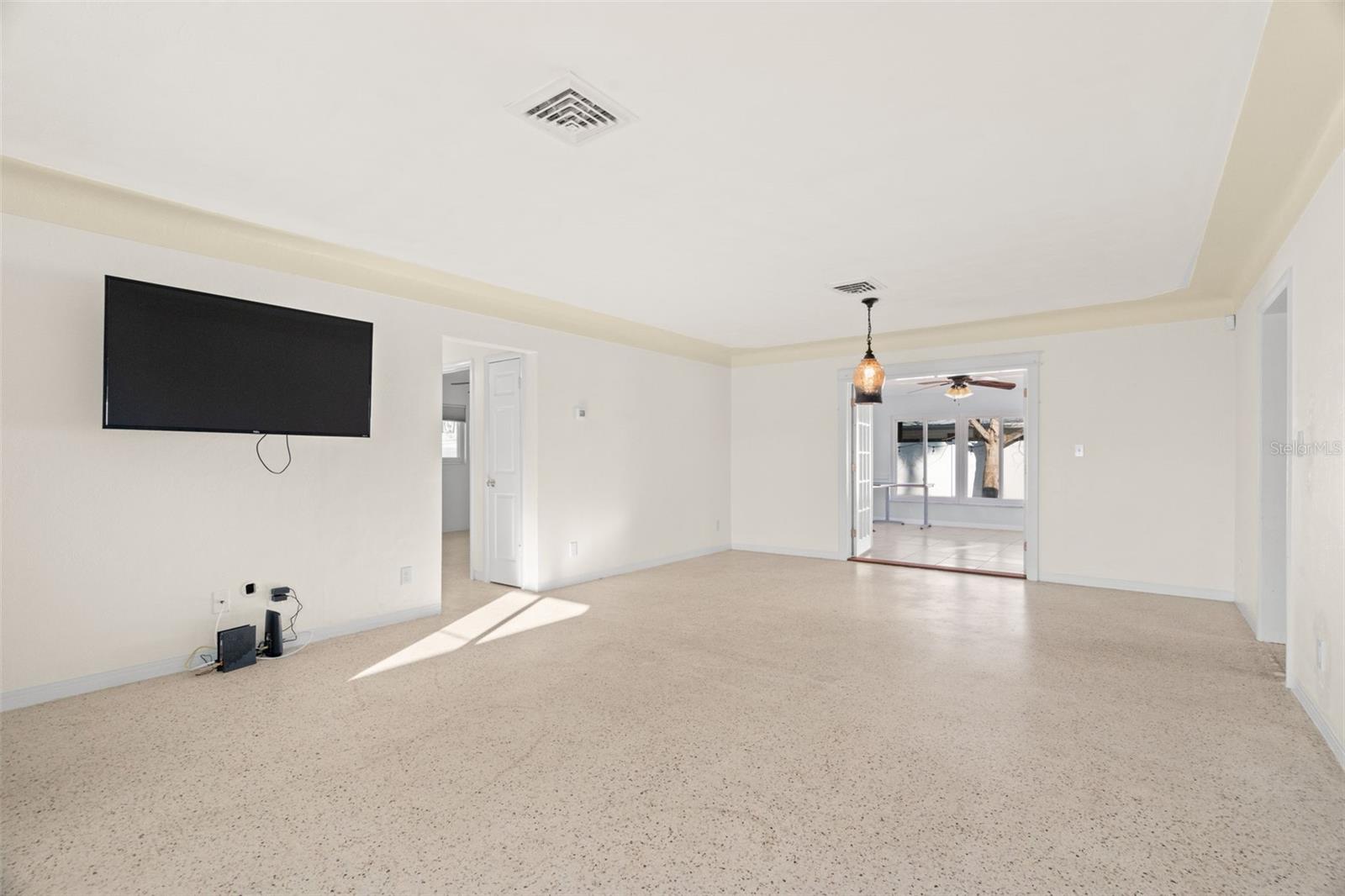 1424 COREY WAY S, SOUTH PASADENA, FL, 33707
