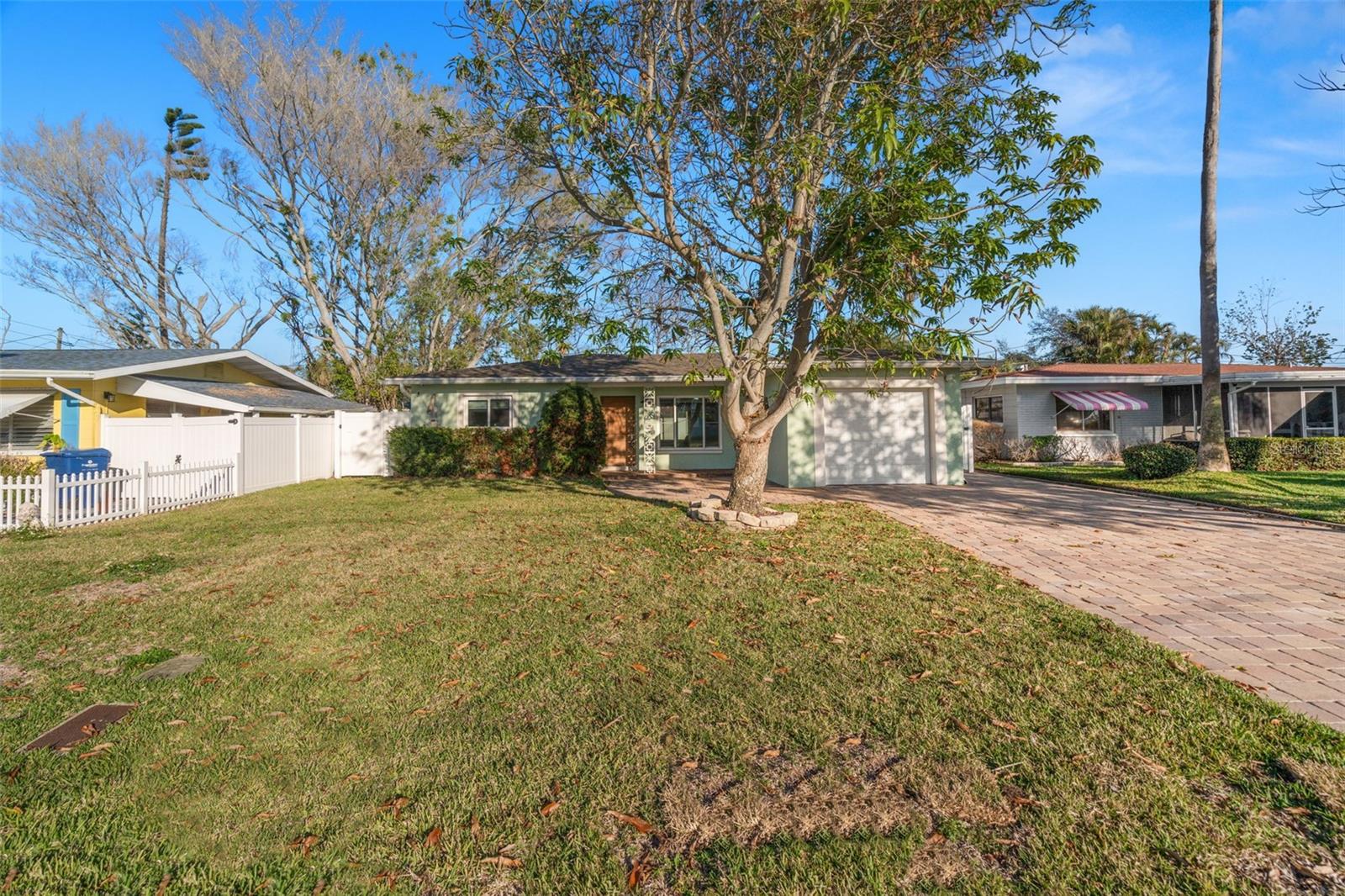 1424 COREY WAY S, SOUTH PASADENA, FL, 33707