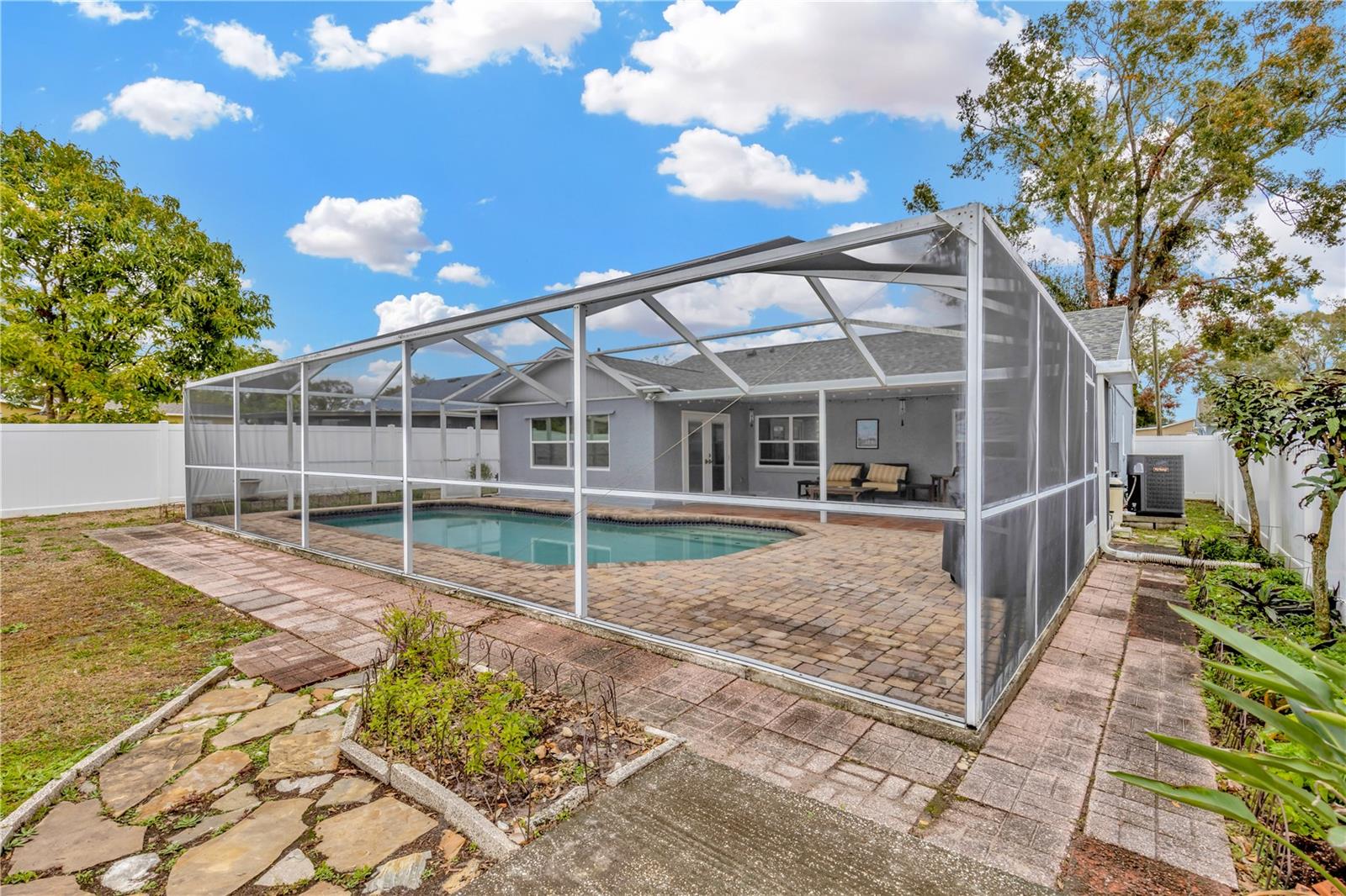 2502 N SAINT VINCENT ST, TAMPA, FL, 33607