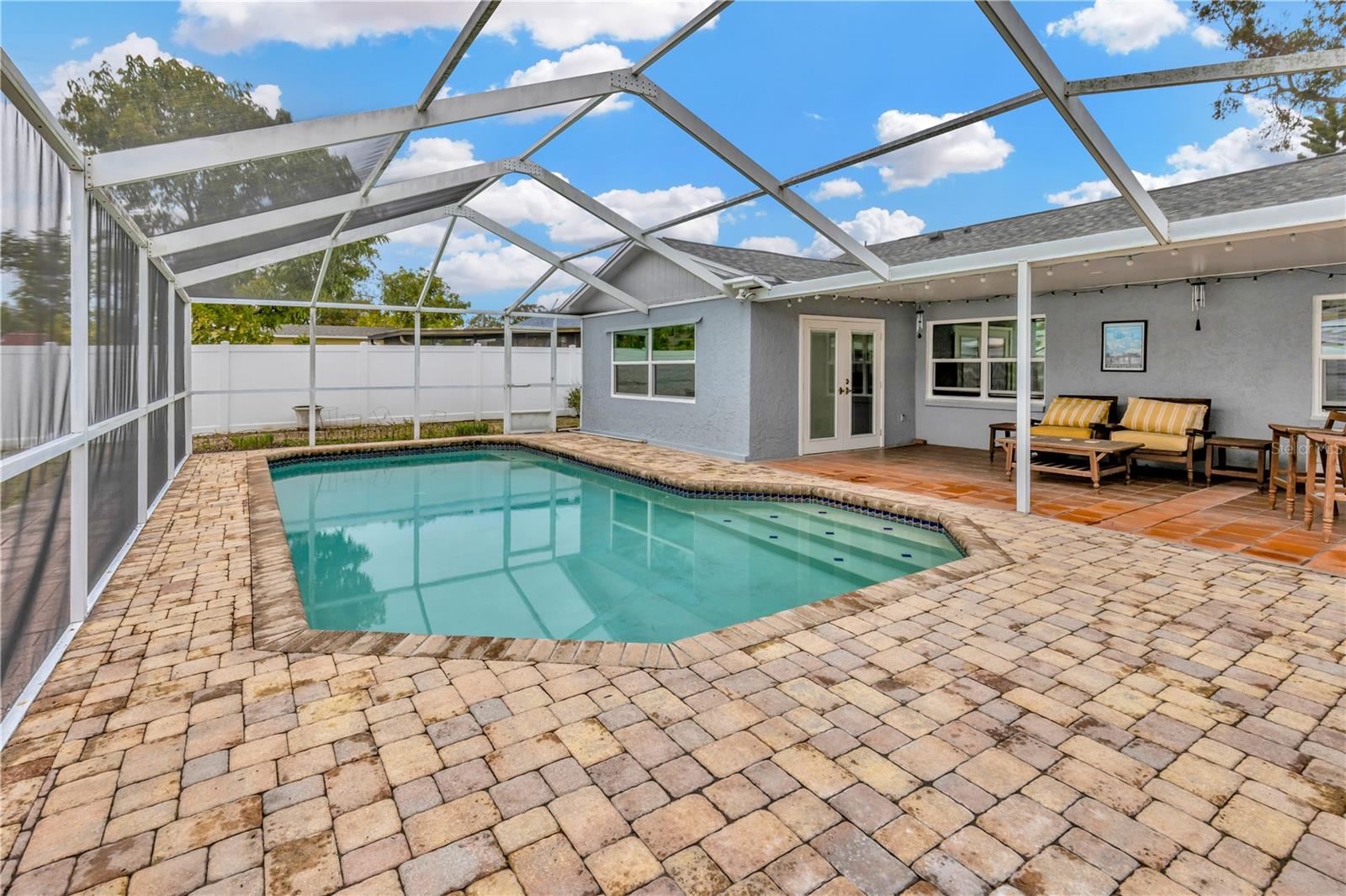 2502 N SAINT VINCENT ST, TAMPA, FL, 33607