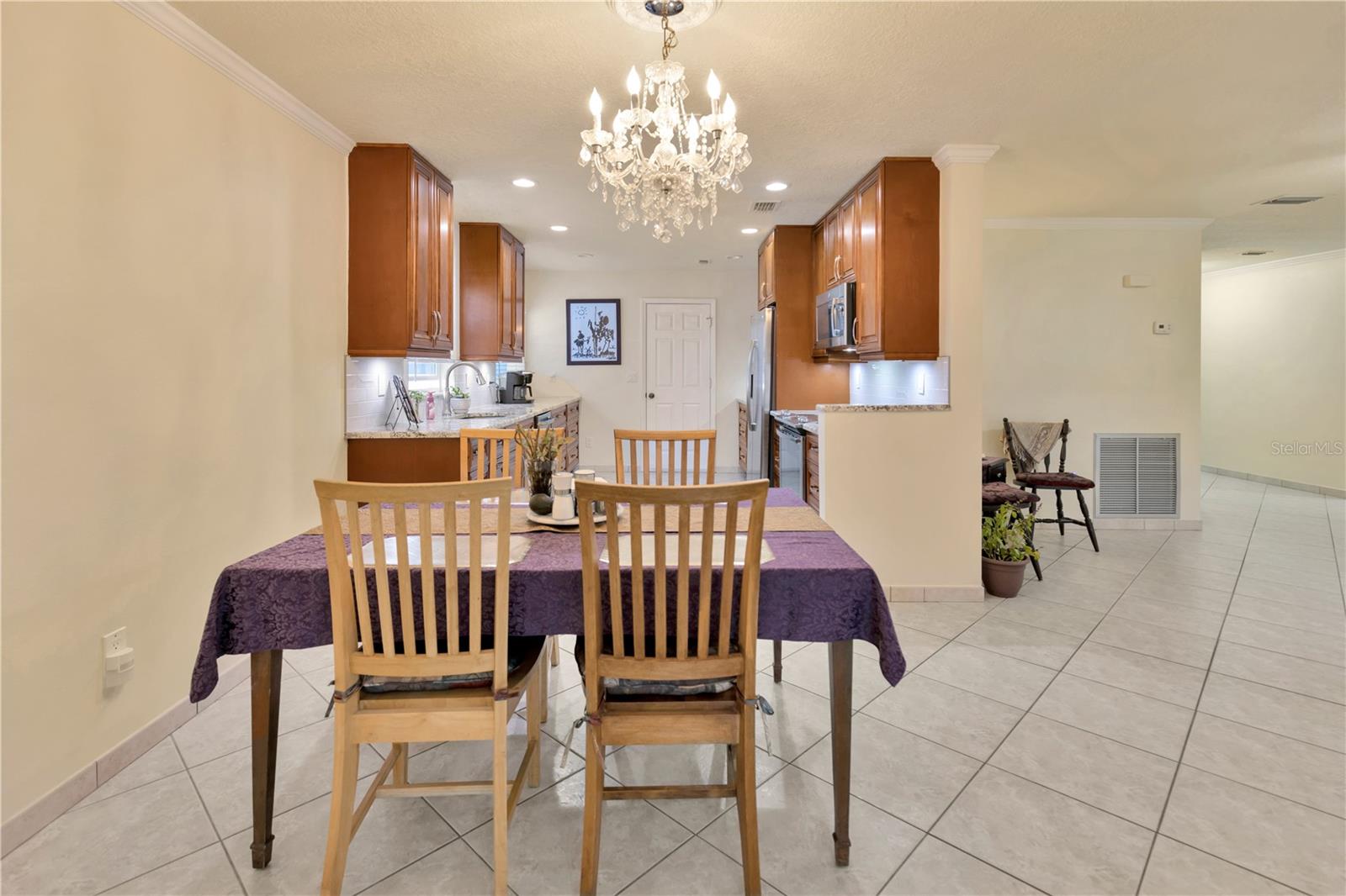2502 N SAINT VINCENT ST, TAMPA, FL, 33607