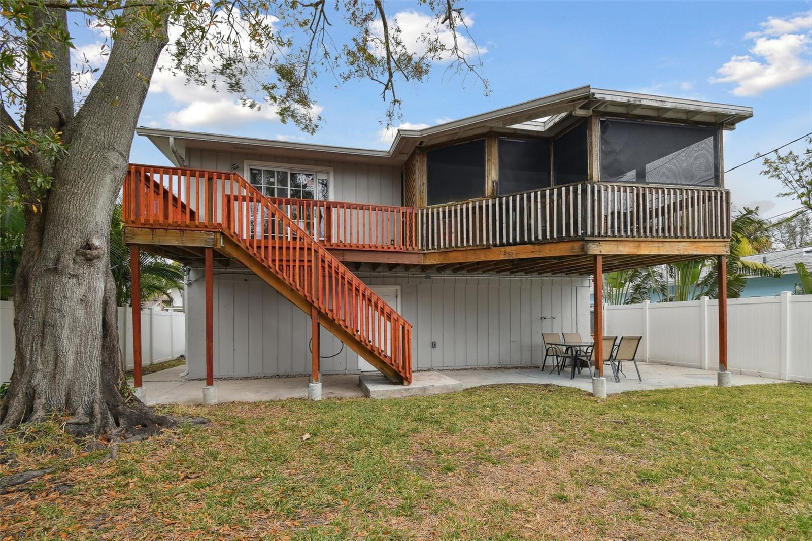 1866 MICHIGAN AVE NE, ST PETERSBURG, FL, 33703