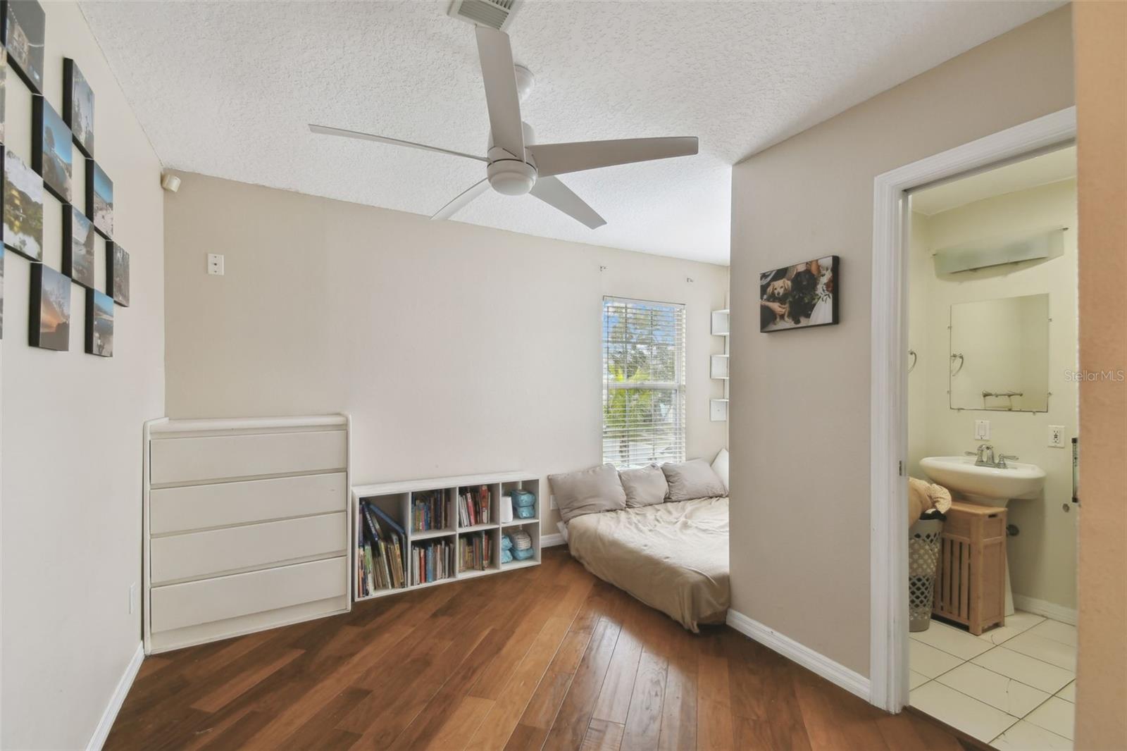 1866 MICHIGAN AVE NE, ST PETERSBURG, FL, 33703