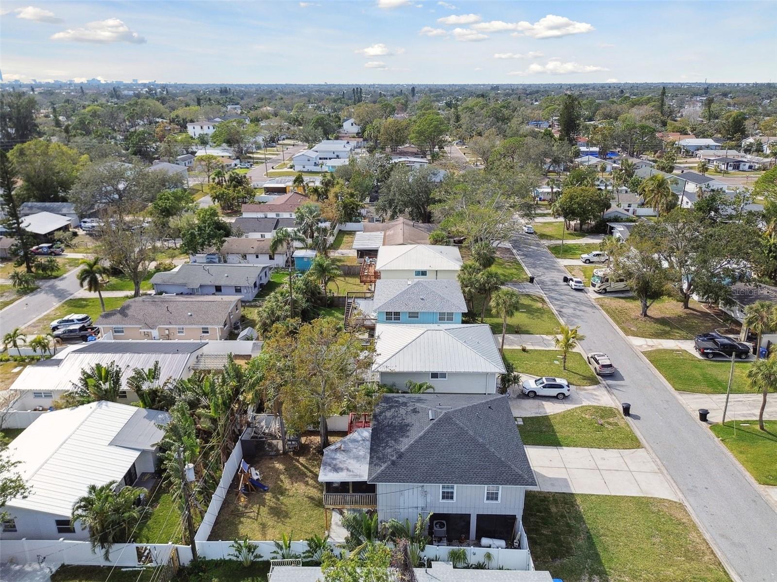1866 MICHIGAN AVE NE, ST PETERSBURG, FL, 33703