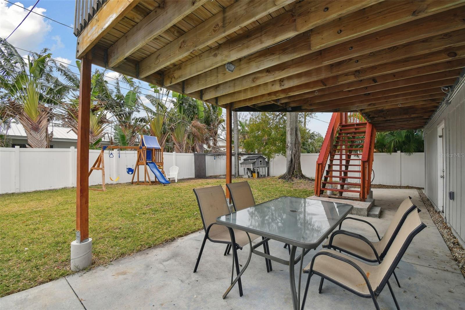 1866 MICHIGAN AVE NE, ST PETERSBURG, FL, 33703