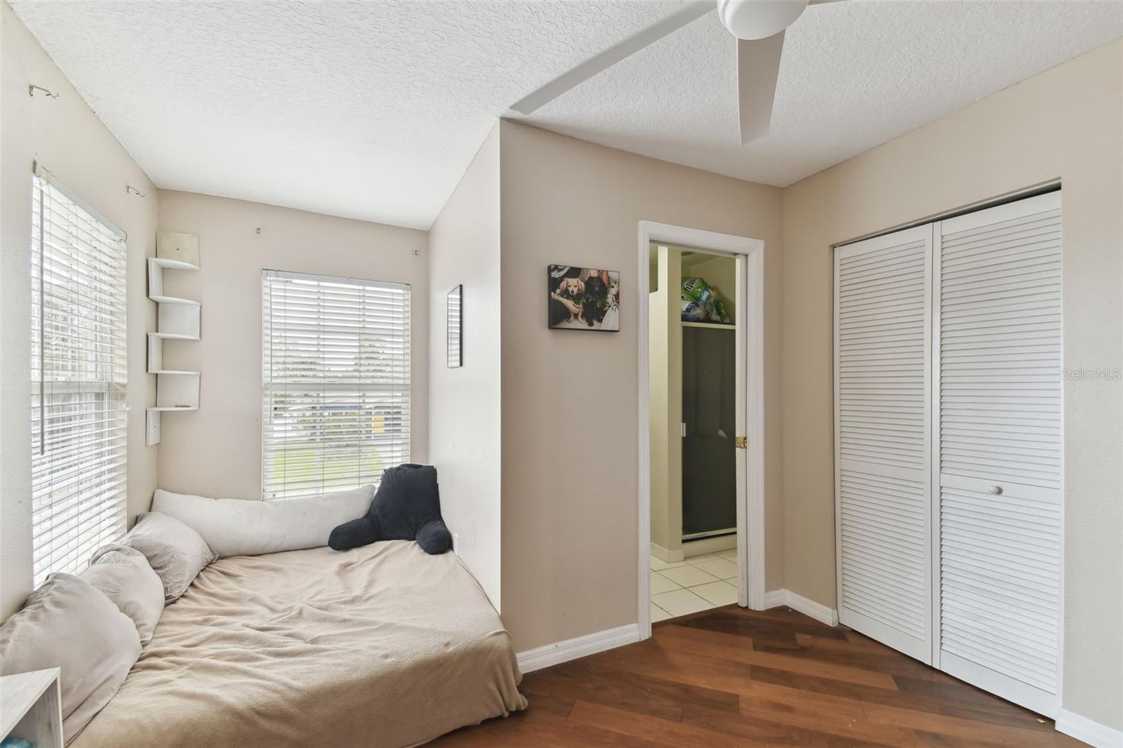 1866 MICHIGAN AVE NE, ST PETERSBURG, FL, 33703