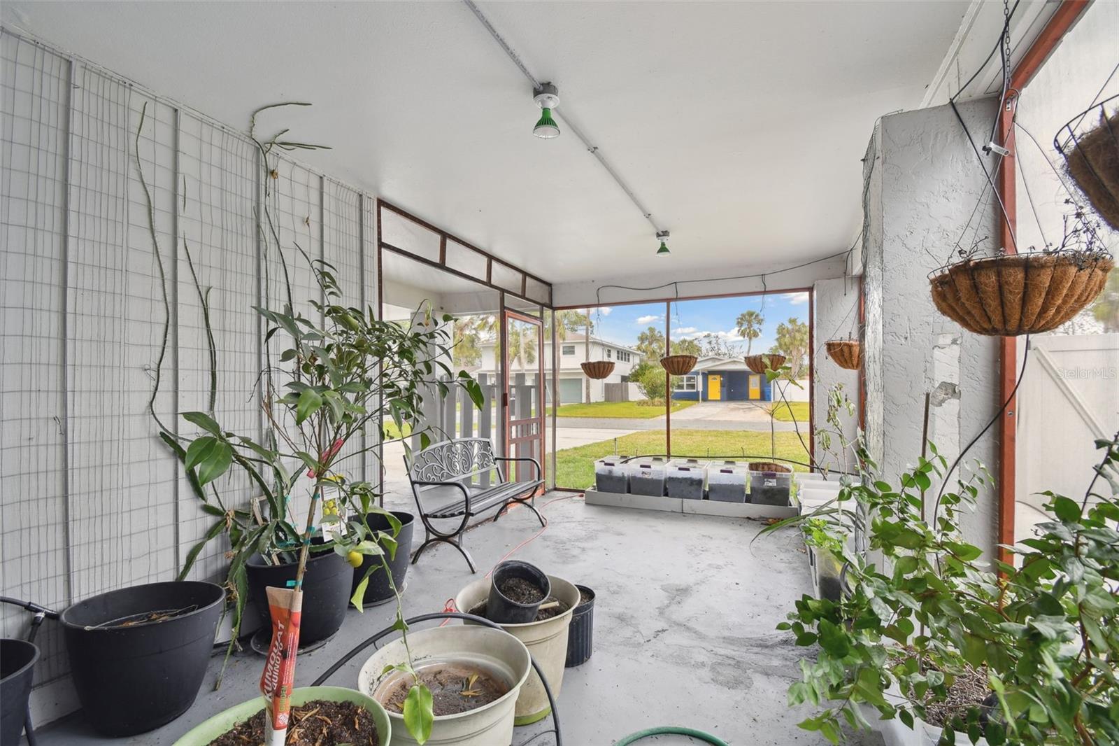 1866 MICHIGAN AVE NE, ST PETERSBURG, FL, 33703