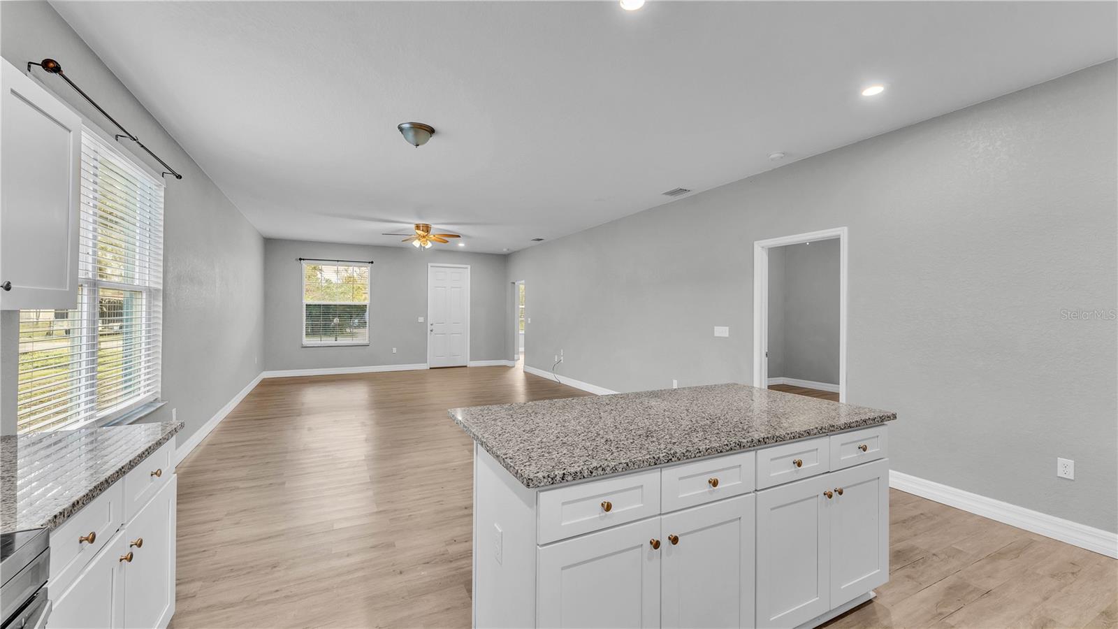 1033 FLEMING AVE, LAKELAND, FL, 33815