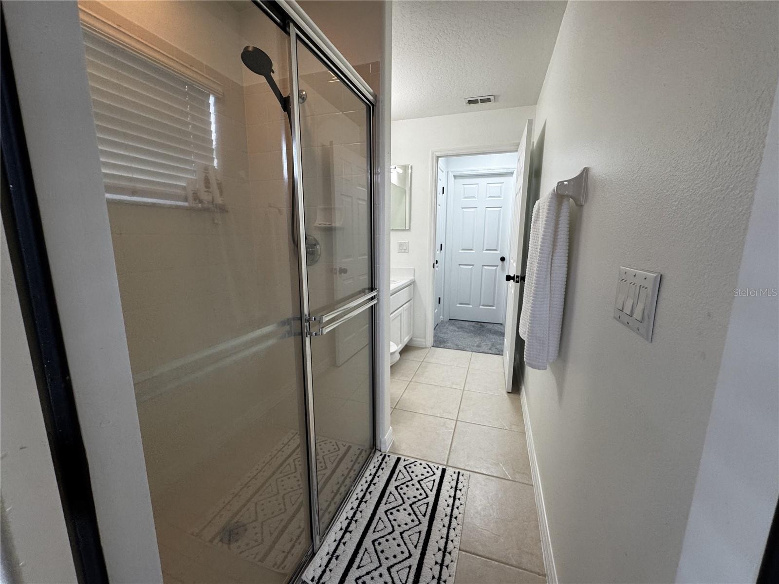 1042 CHAMBERLIN TRL, ST CLOUD, FL, 34772