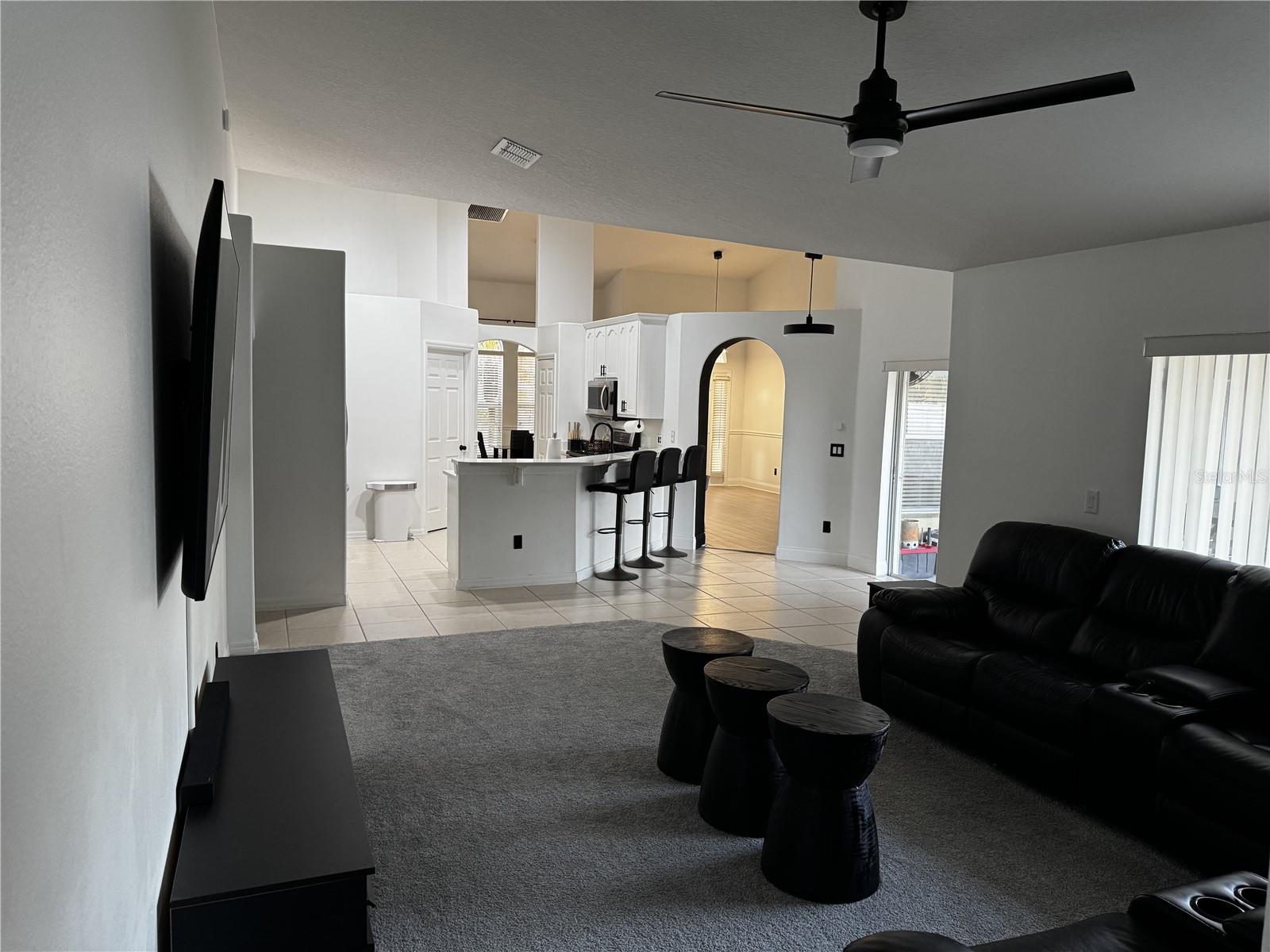 1042 CHAMBERLIN TRL, ST CLOUD, FL, 34772