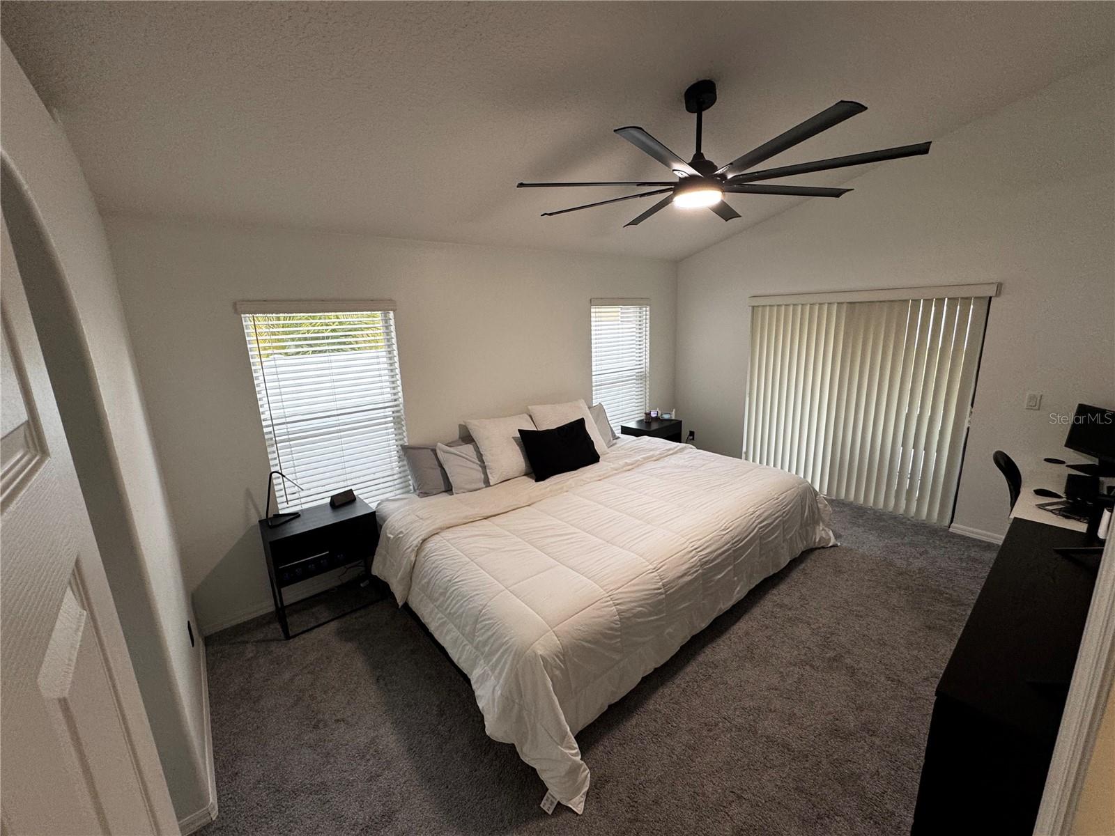 1042 CHAMBERLIN TRL, ST CLOUD, FL, 34772