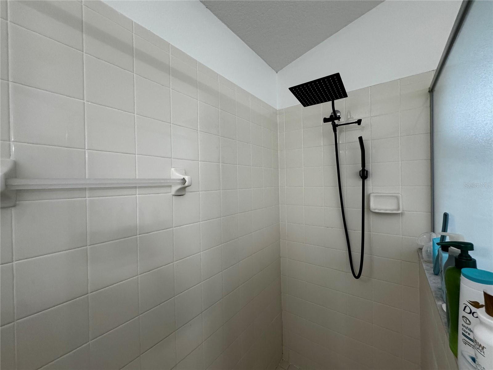 1042 CHAMBERLIN TRL, ST CLOUD, FL, 34772